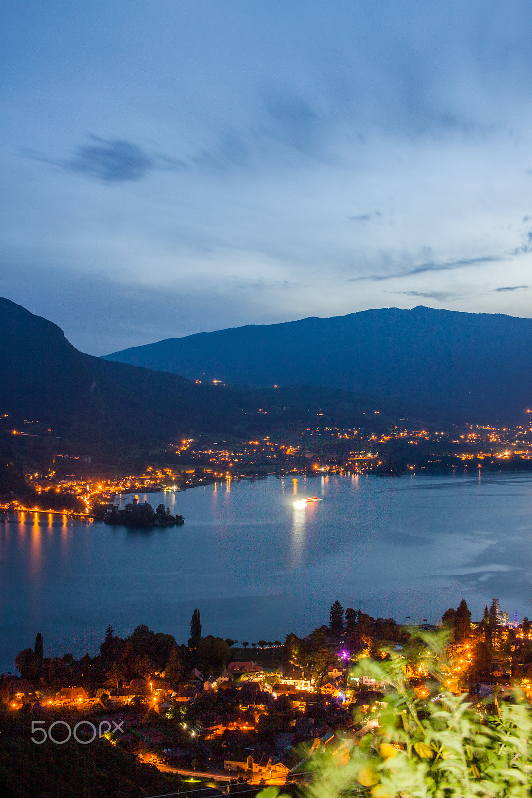 Canon EF-S 24mm F2.8 STM sample photo. Tournette / annecy photography
