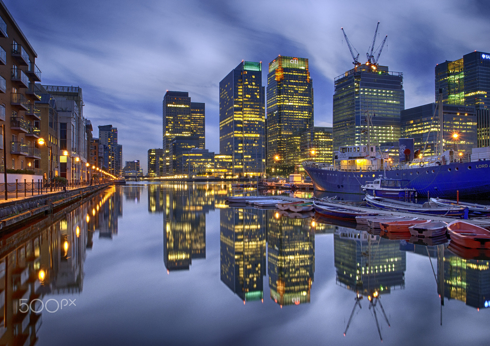 Nikon D5000 sample photo. London docklands photography