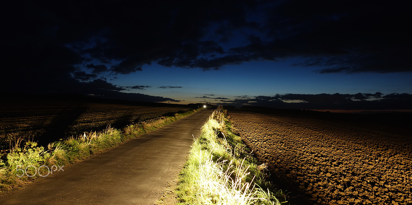 Sony 24-600mm F2.4-4.0 sample photo. Into the west........ photography