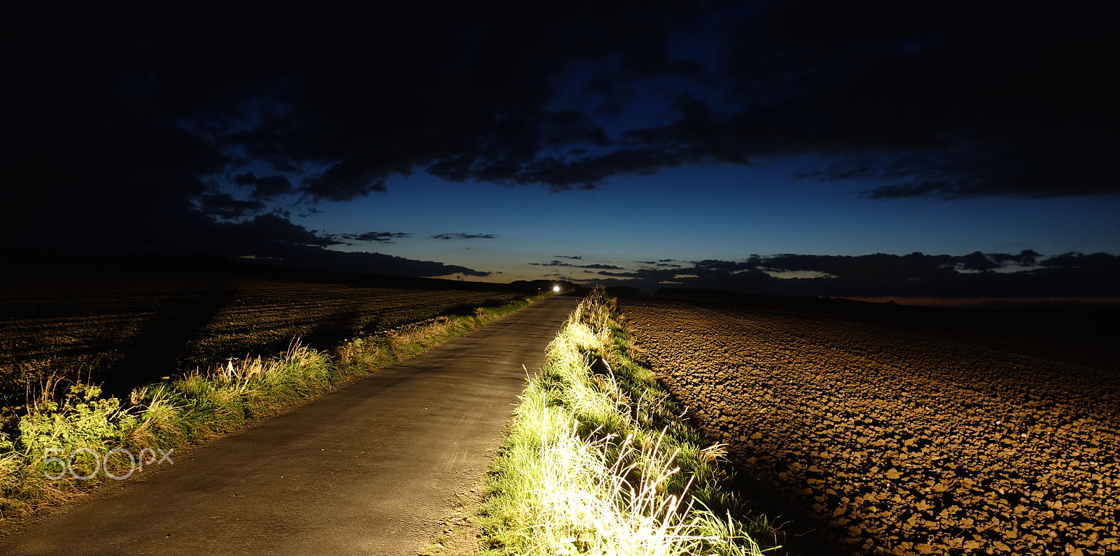 Sony Cyber-shot DSC-RX10 III sample photo. Into the west........ photography