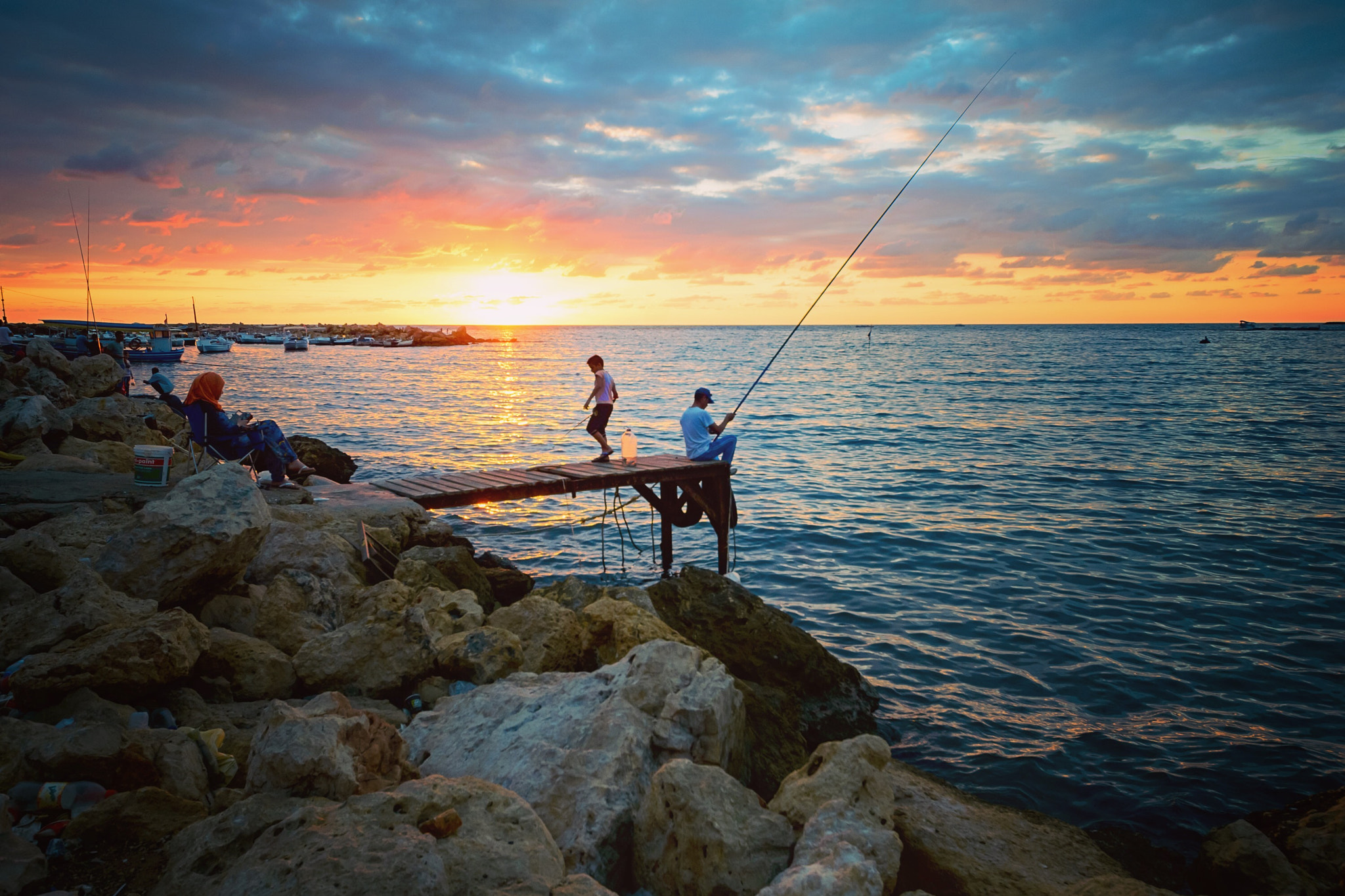 Sigma 8-16mm F4.5-5.6 DC HSM sample photo. All in a day's catch photography