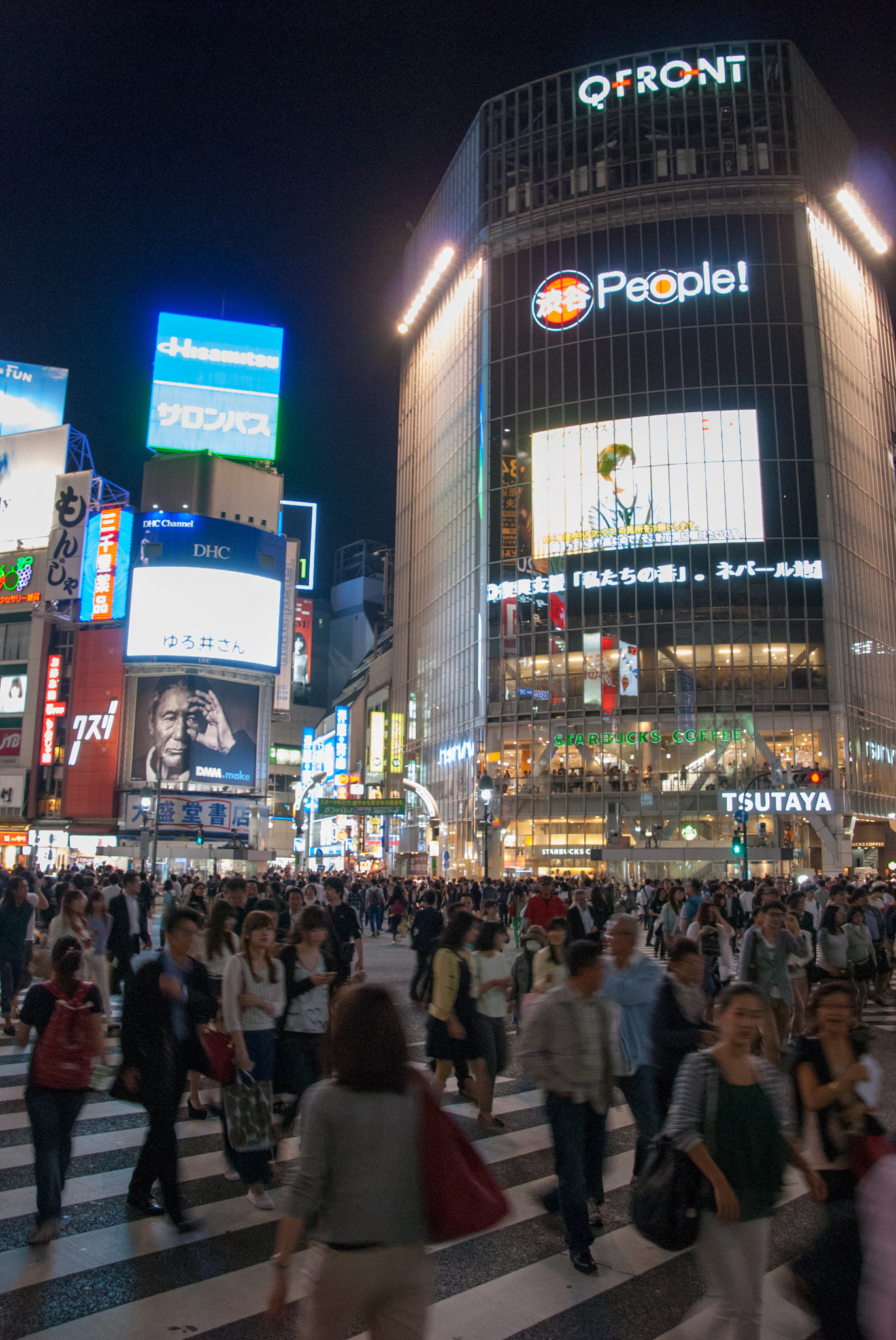 Nikon D60 sample photo. Shibuya crossing photography