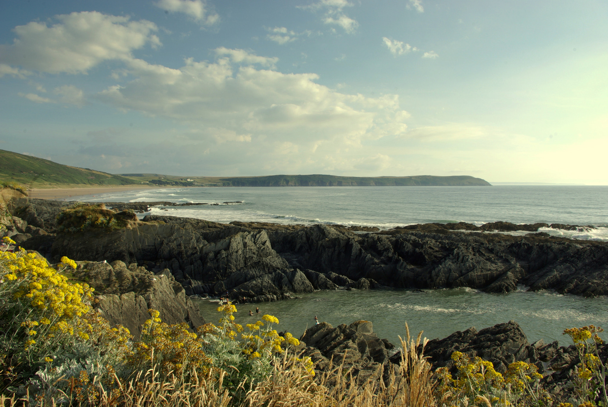 Pentax K10D + Pentax smc DA 18-55mm F3.5-5.6 ED AL II (IF) sample photo. North deven coast photography