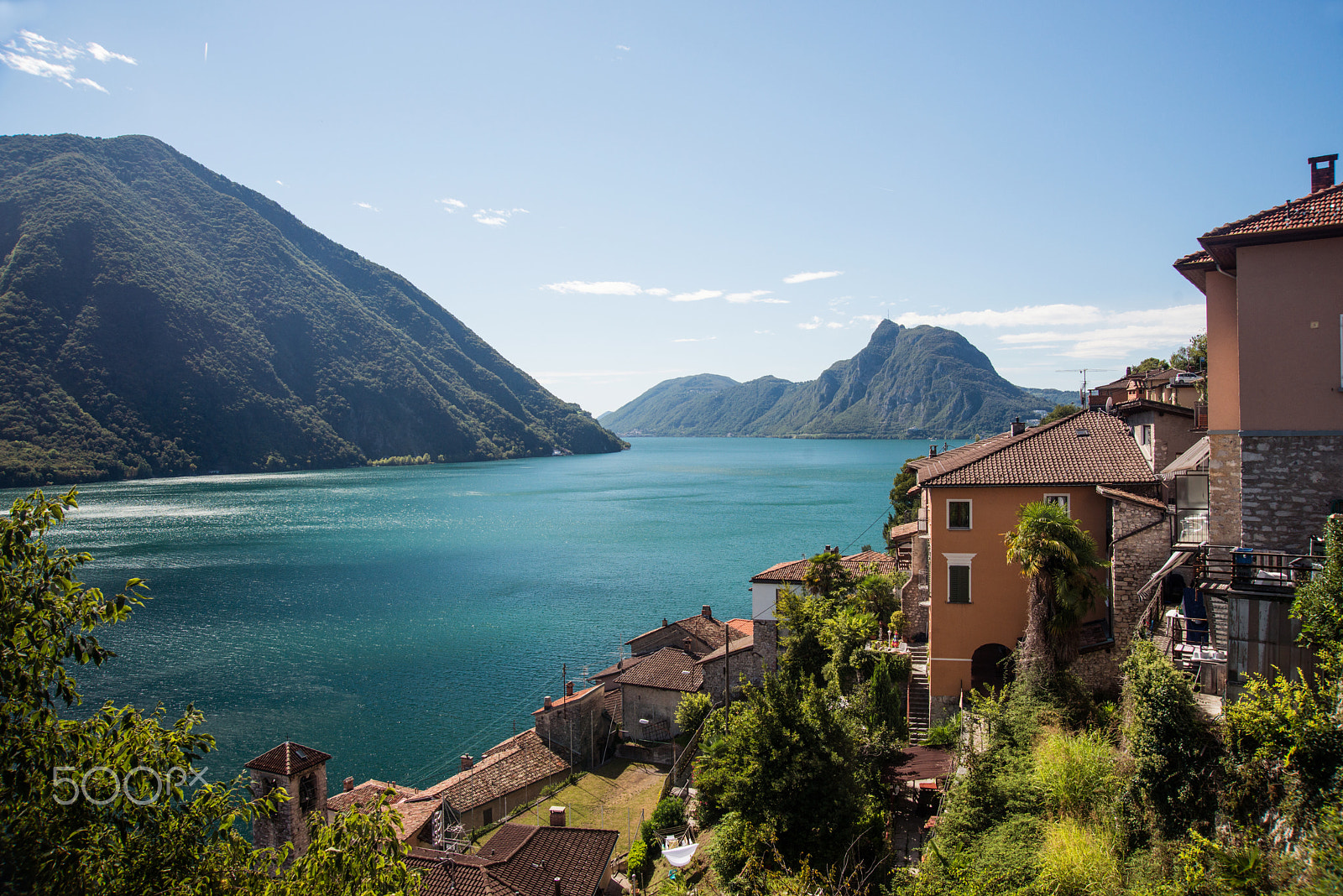Nikon AF Nikkor 24-85mm F2.8-4D IF sample photo. Lago di lugano photography