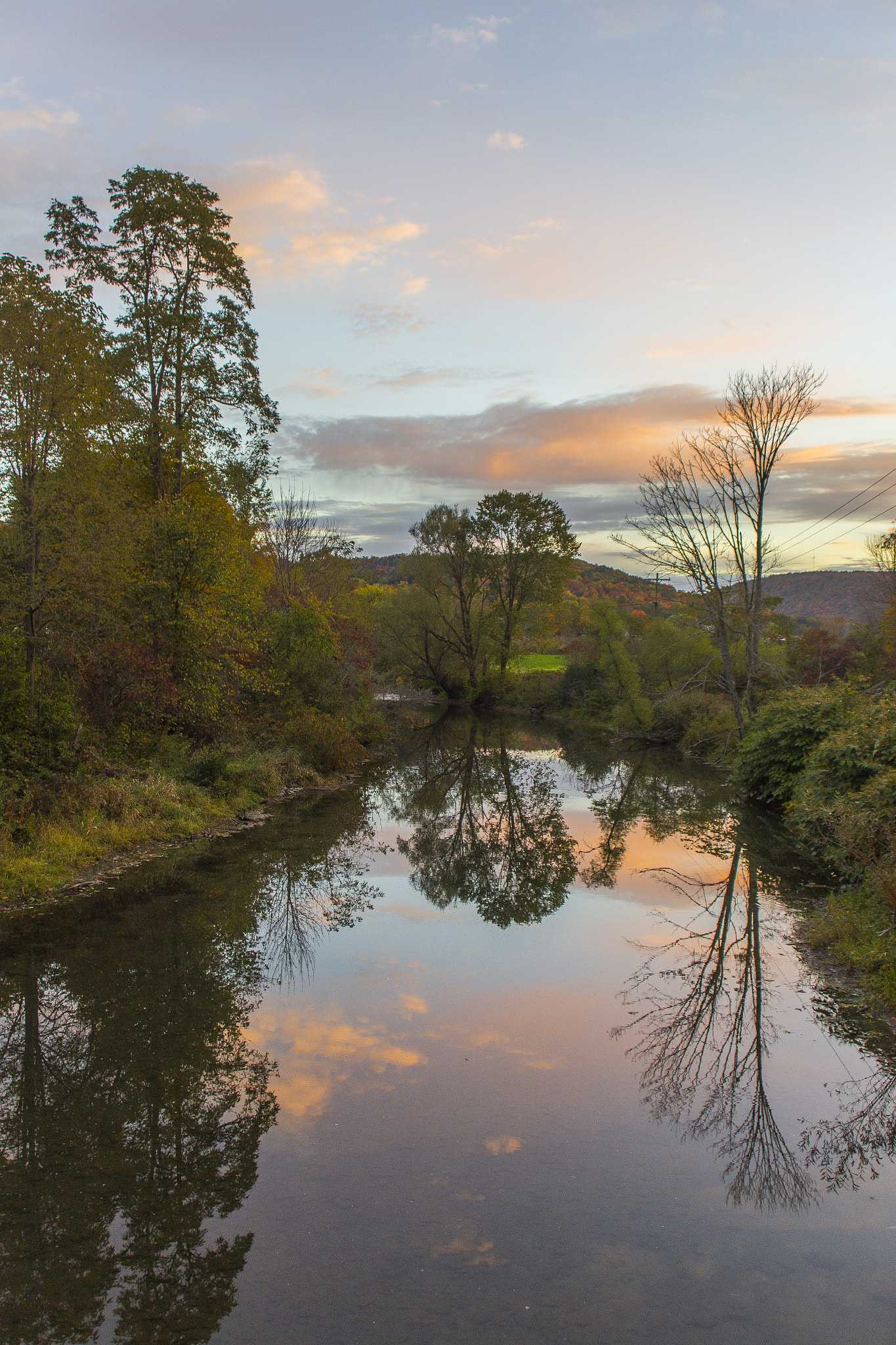 Canon EOS 6D + Canon EF 20-35mm F3.5-4.5 USM sample photo. Otsleic morning photography