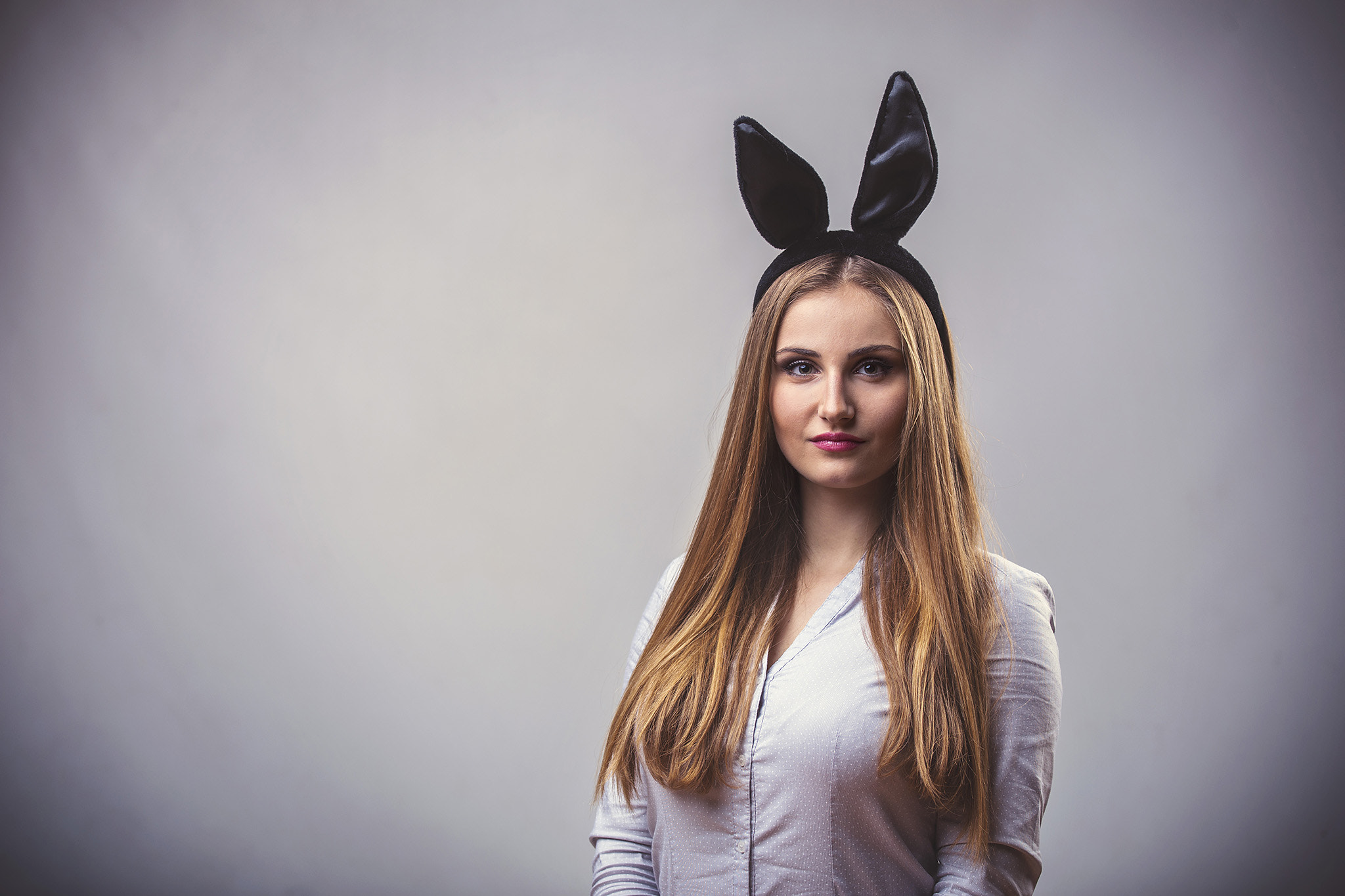 Canon EF 80-200mm f/2.8L sample photo. Rabbit photography