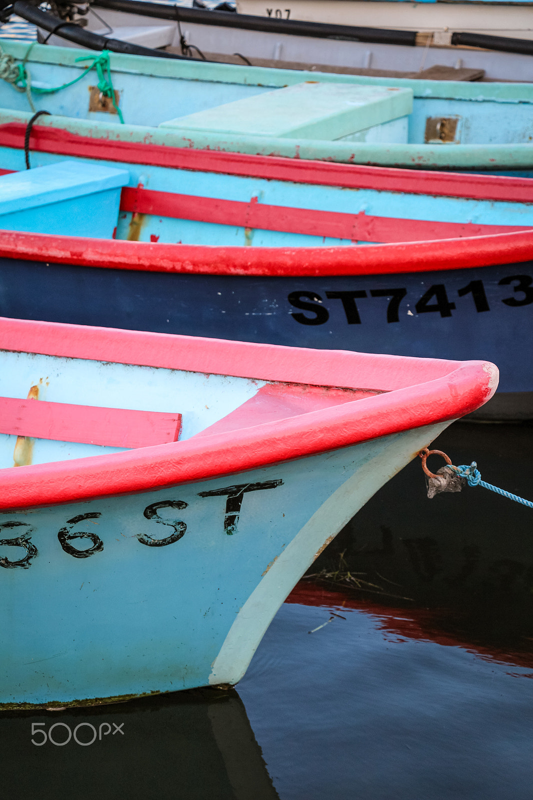 Canon EOS 700D (EOS Rebel T5i / EOS Kiss X7i) sample photo. Oyster boats portrait photography