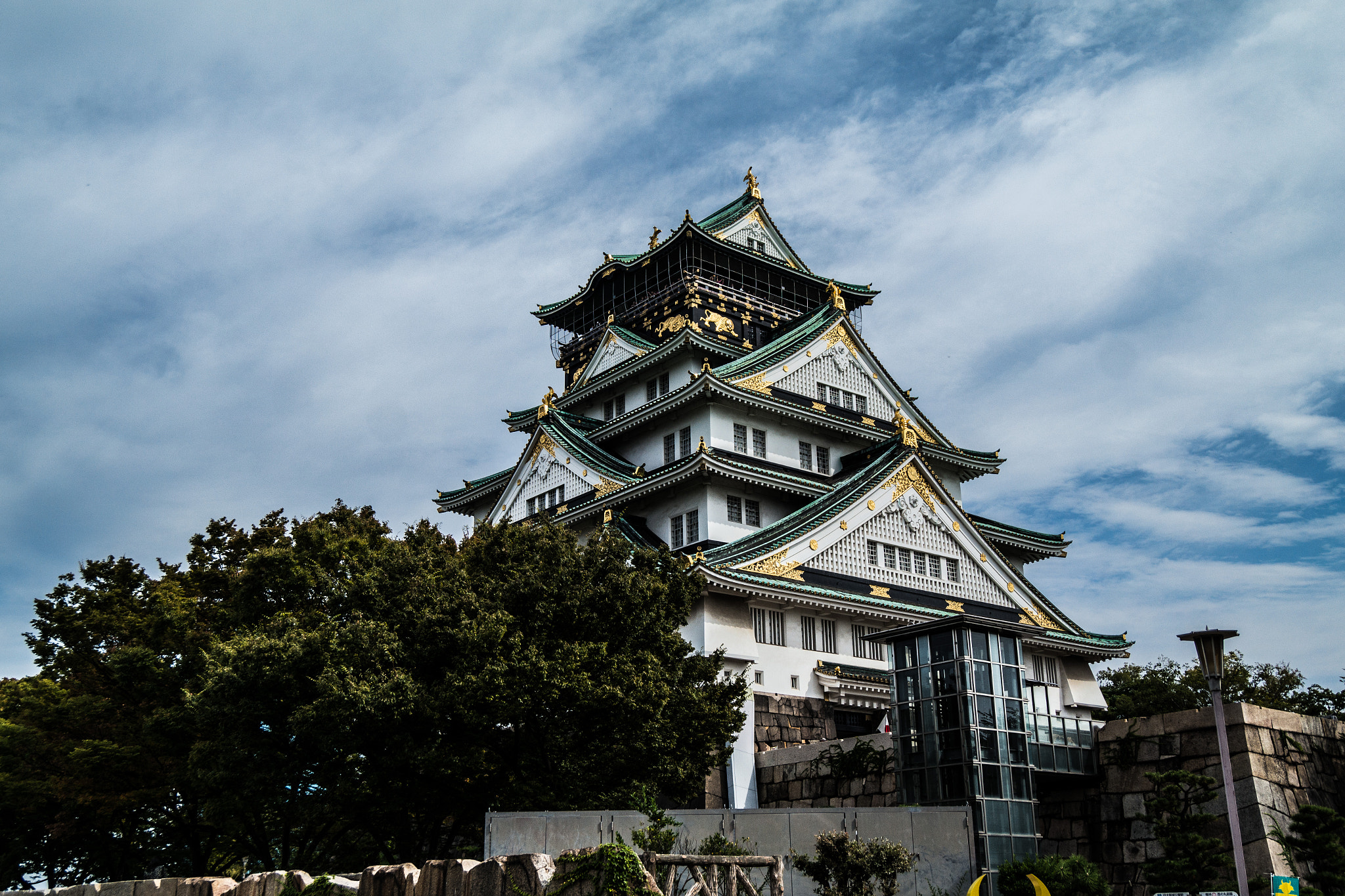 Samsung NX1000 + Samsung NX 12-24mm F4-5.6 ED sample photo. Osaka castle photography