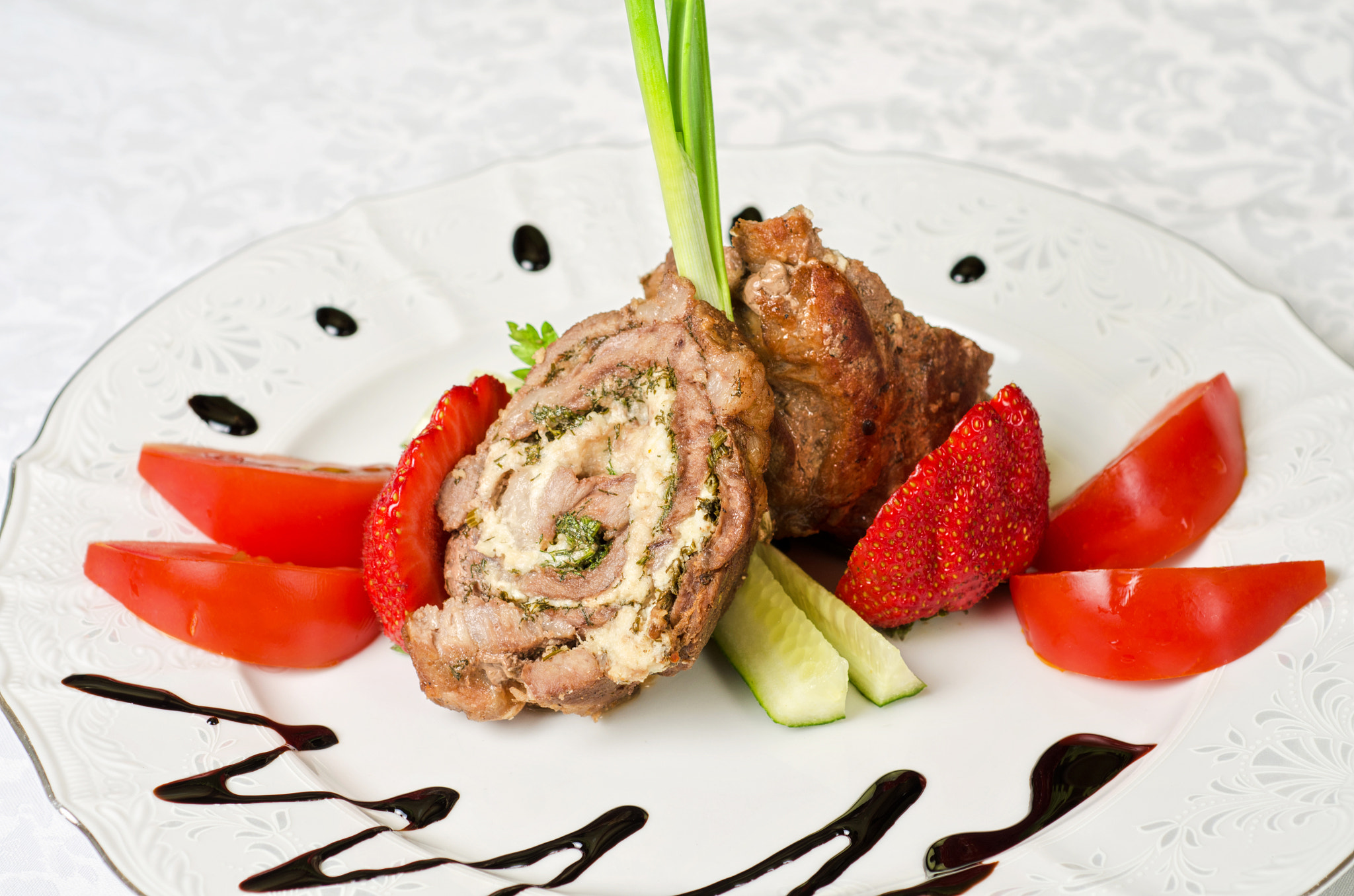 Nikon D7000 + Nikon AF Micro-Nikkor 60mm F2.8D sample photo. Pork rolls with vegetables photography