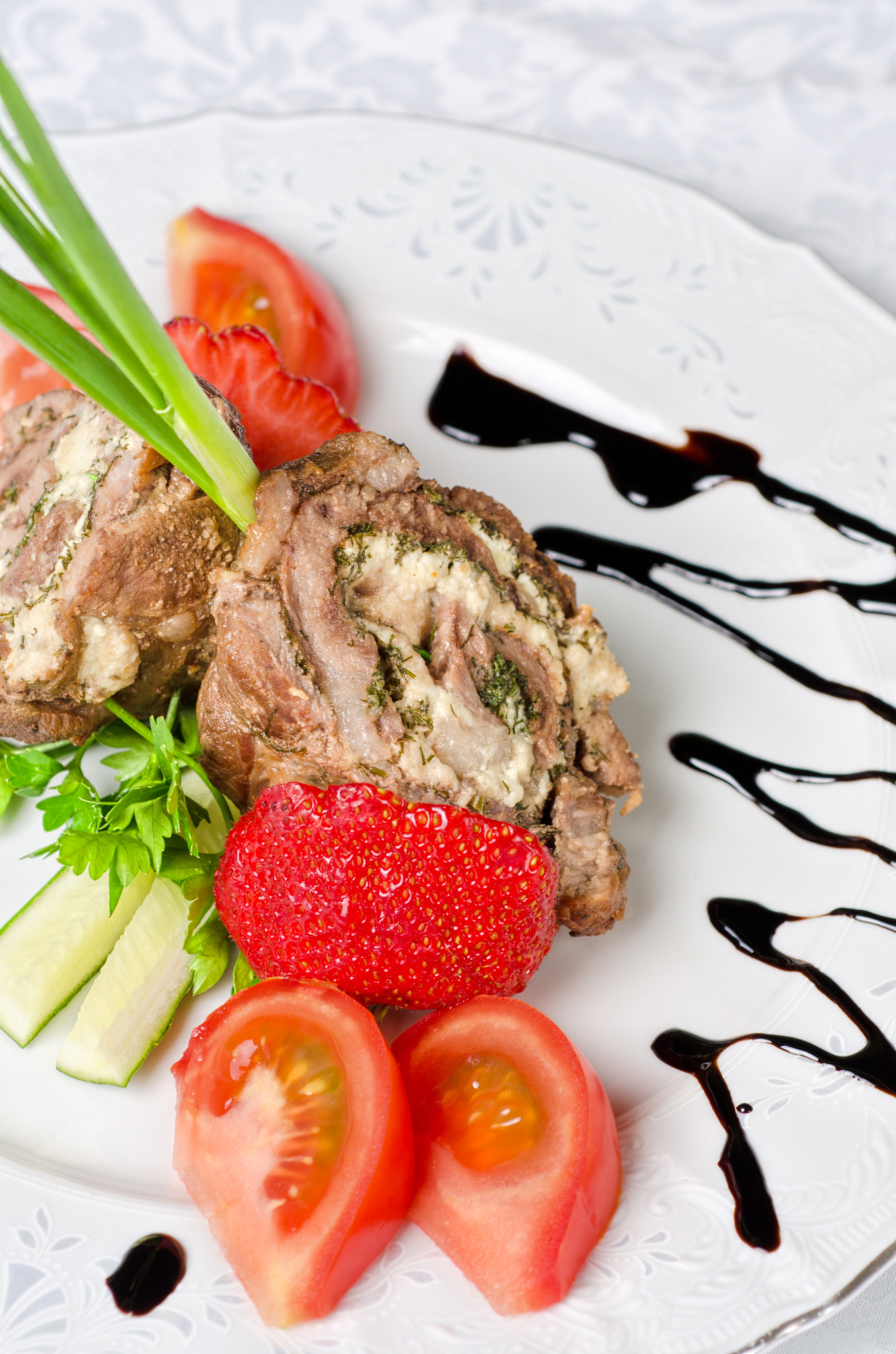 Nikon D7000 + Nikon AF Micro-Nikkor 60mm F2.8D sample photo. Pork rolls with vegetables photography