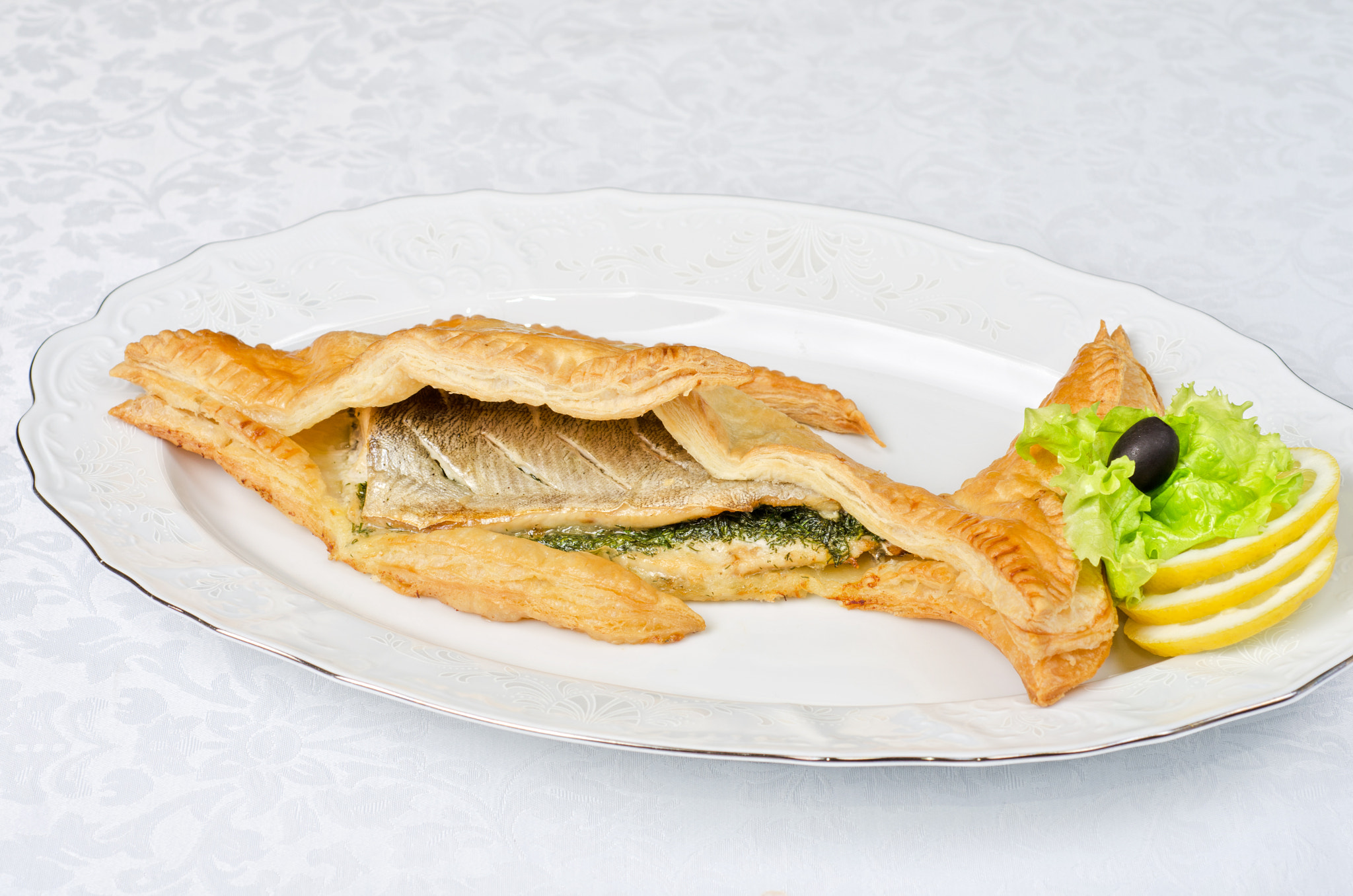 Nikon D7000 + Nikon AF Micro-Nikkor 60mm F2.8D sample photo. Tasty dish of trout fish photography