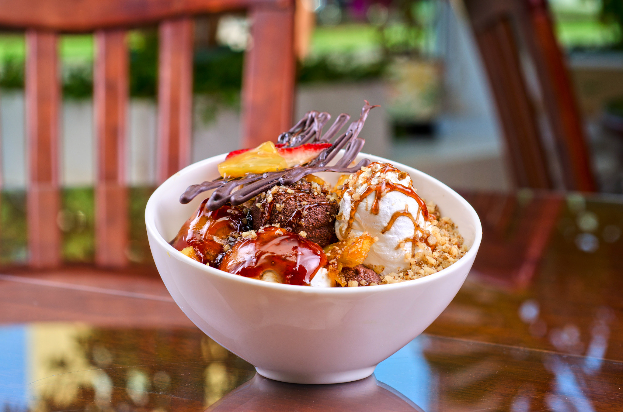 Nikon D7000 + Nikon AF Micro-Nikkor 60mm F2.8D sample photo. Ice cream photography