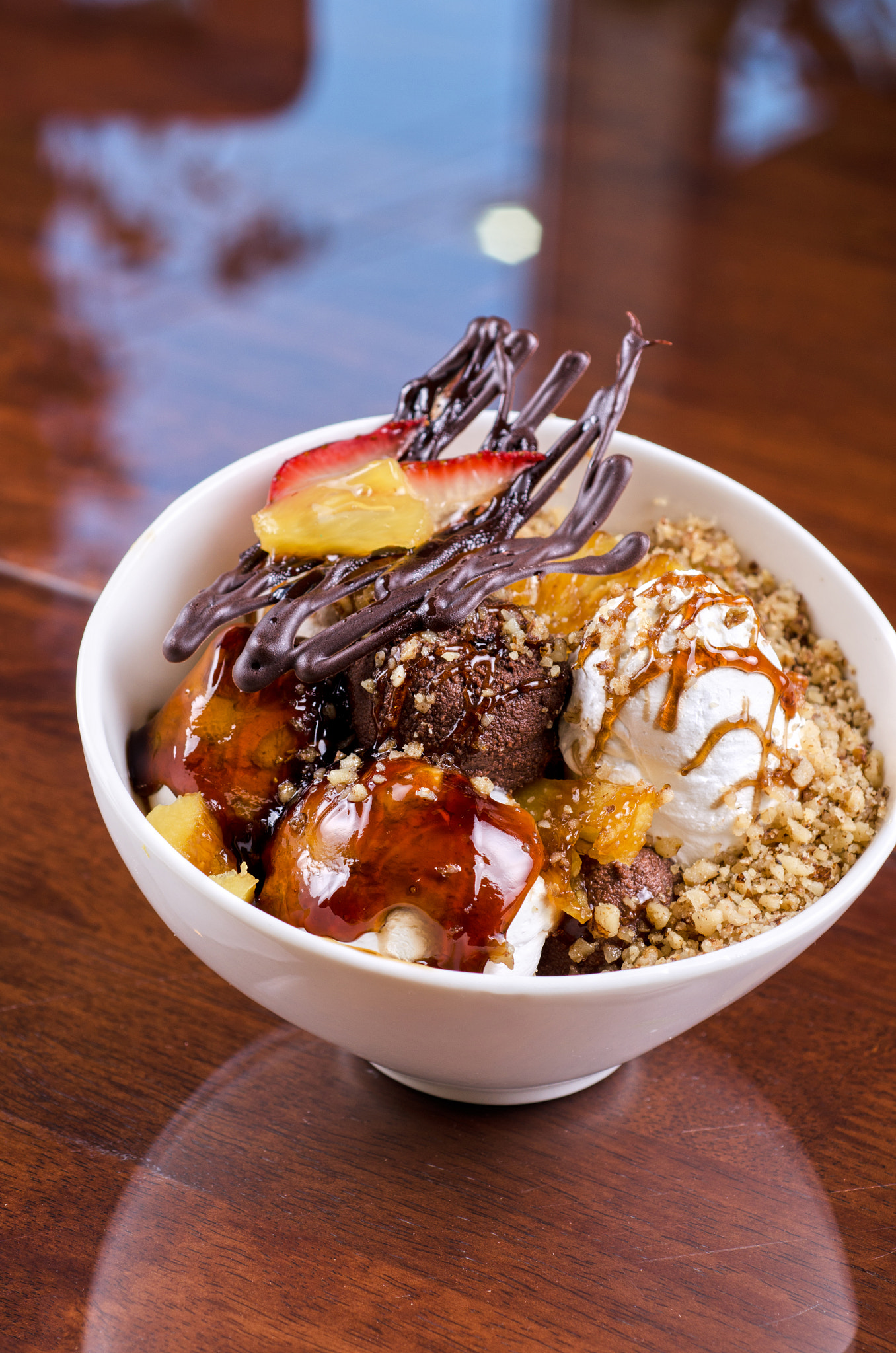 Nikon D7000 + Nikon AF Micro-Nikkor 60mm F2.8D sample photo. Ice cream photography