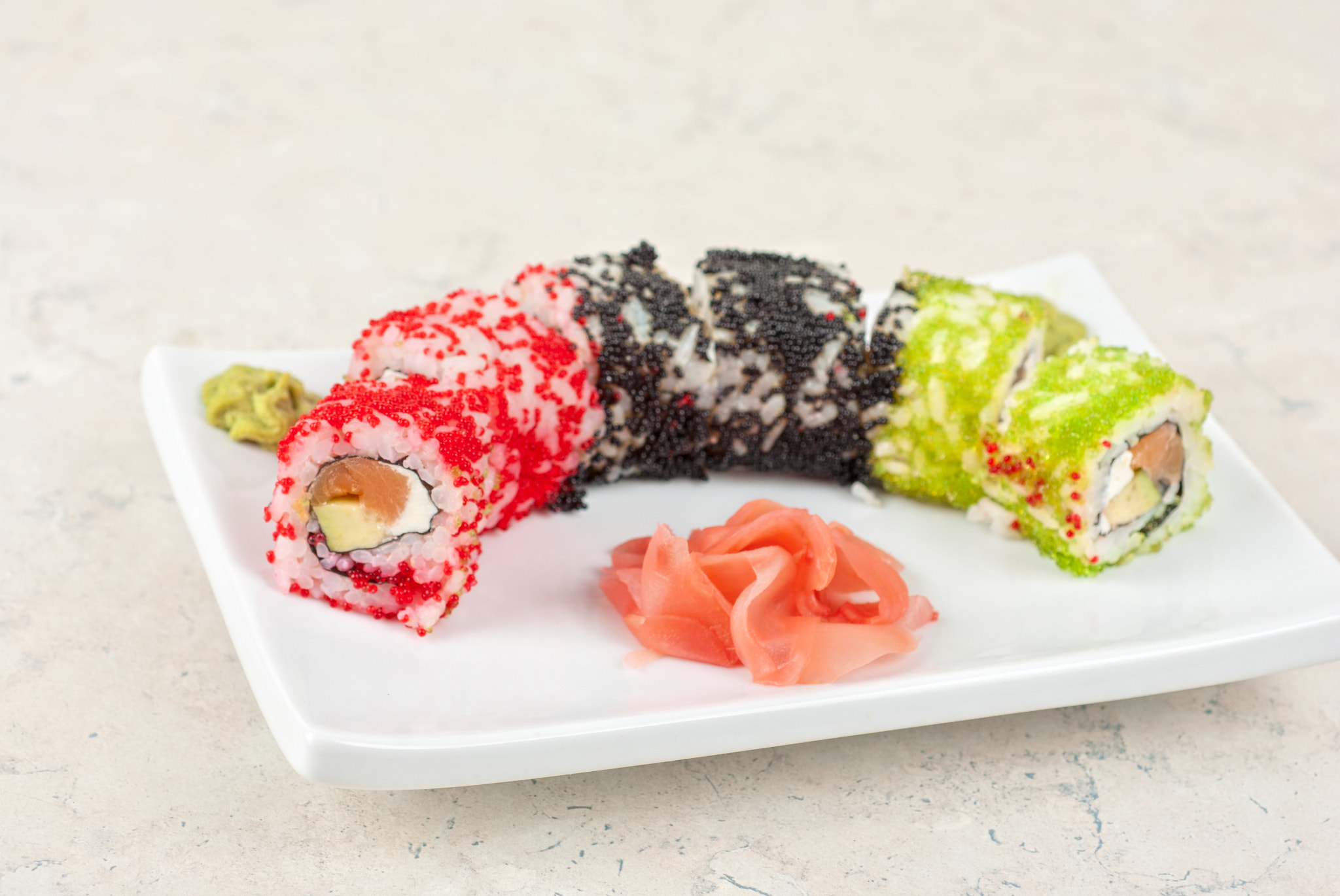 Nikon D80 + Nikon AF Micro-Nikkor 60mm F2.8D sample photo. Sushi rolls photography