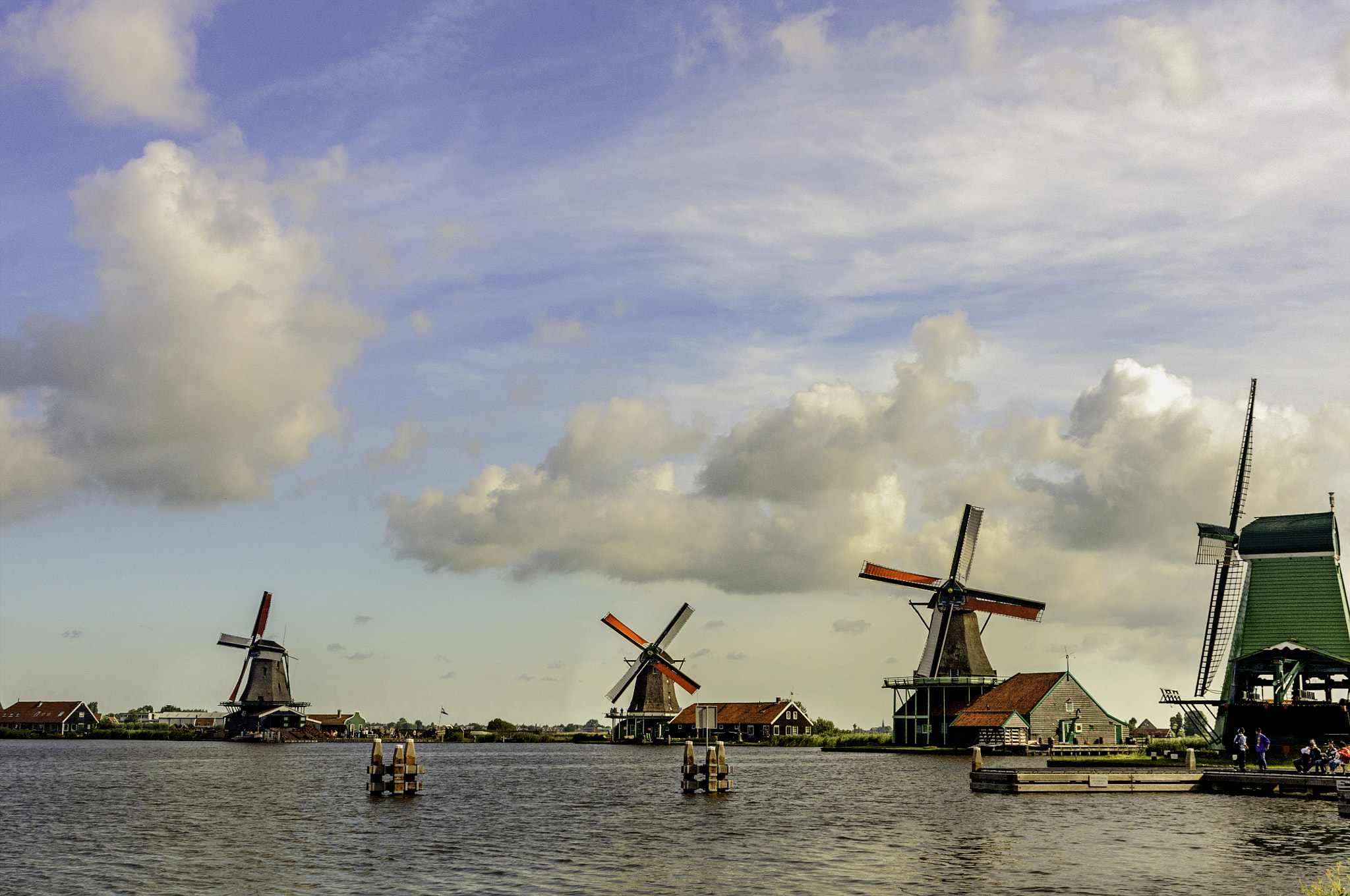 AF Zoom-Nikkor 28-105mm f/3.5-4.5D IF sample photo. Zaanse schans netherlands windmills photography
