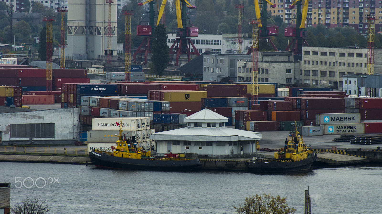 Sony 75-300mm F4.5-5.6 sample photo. Tug boats "vityaz" and "vasiliy kruglov" photography