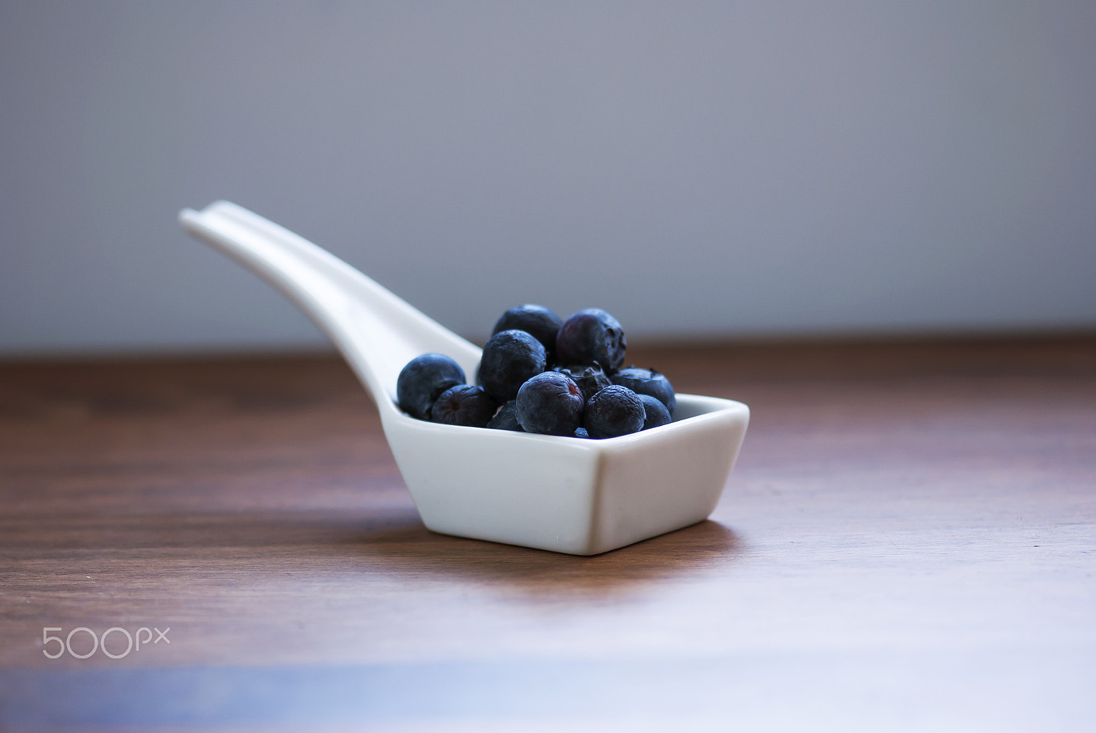 Nikon AF-S Micro-Nikkor 105mm F2.8G IF-ED VR sample photo. Blueberries photography