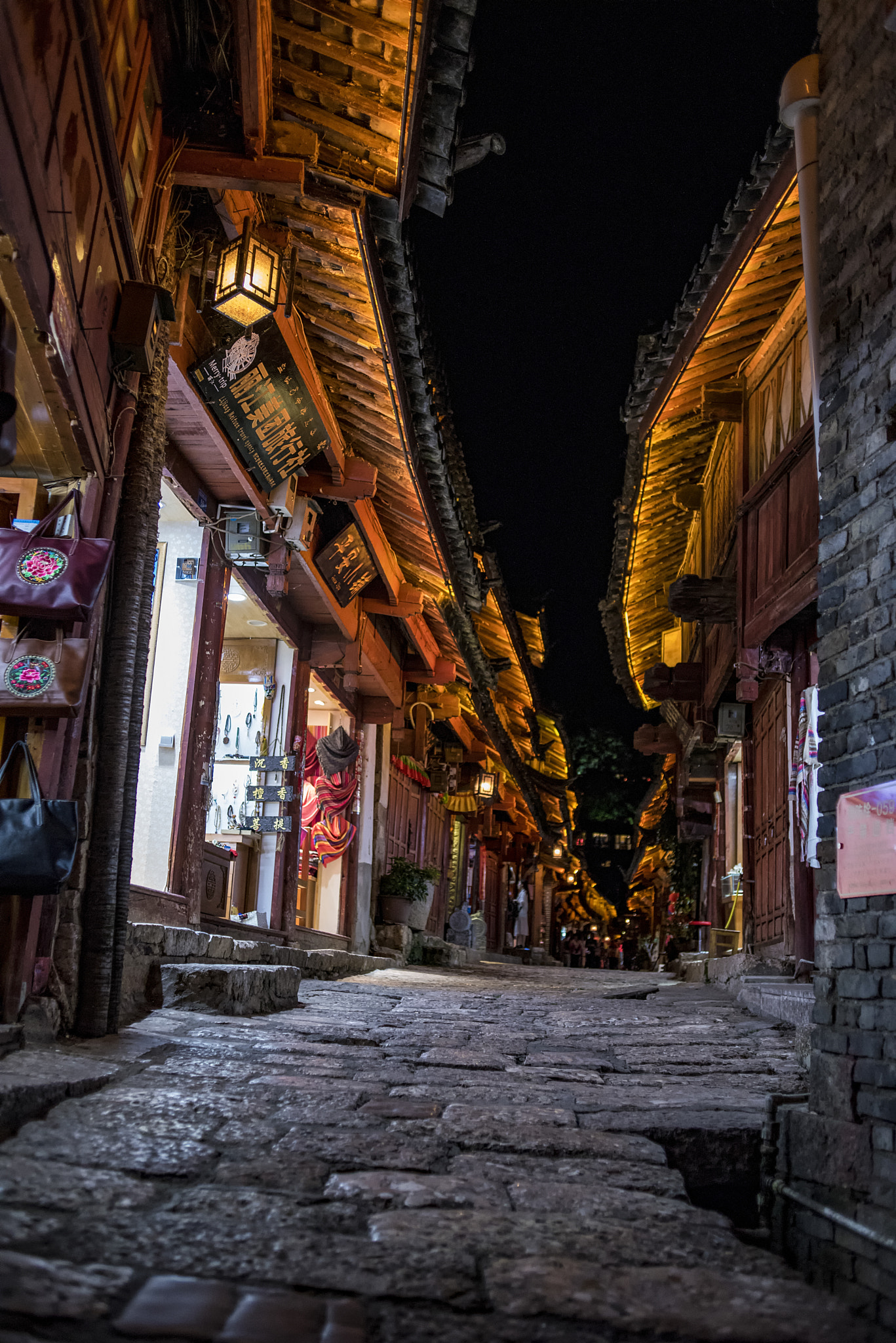 Nikon D750 sample photo. Lijiang photography