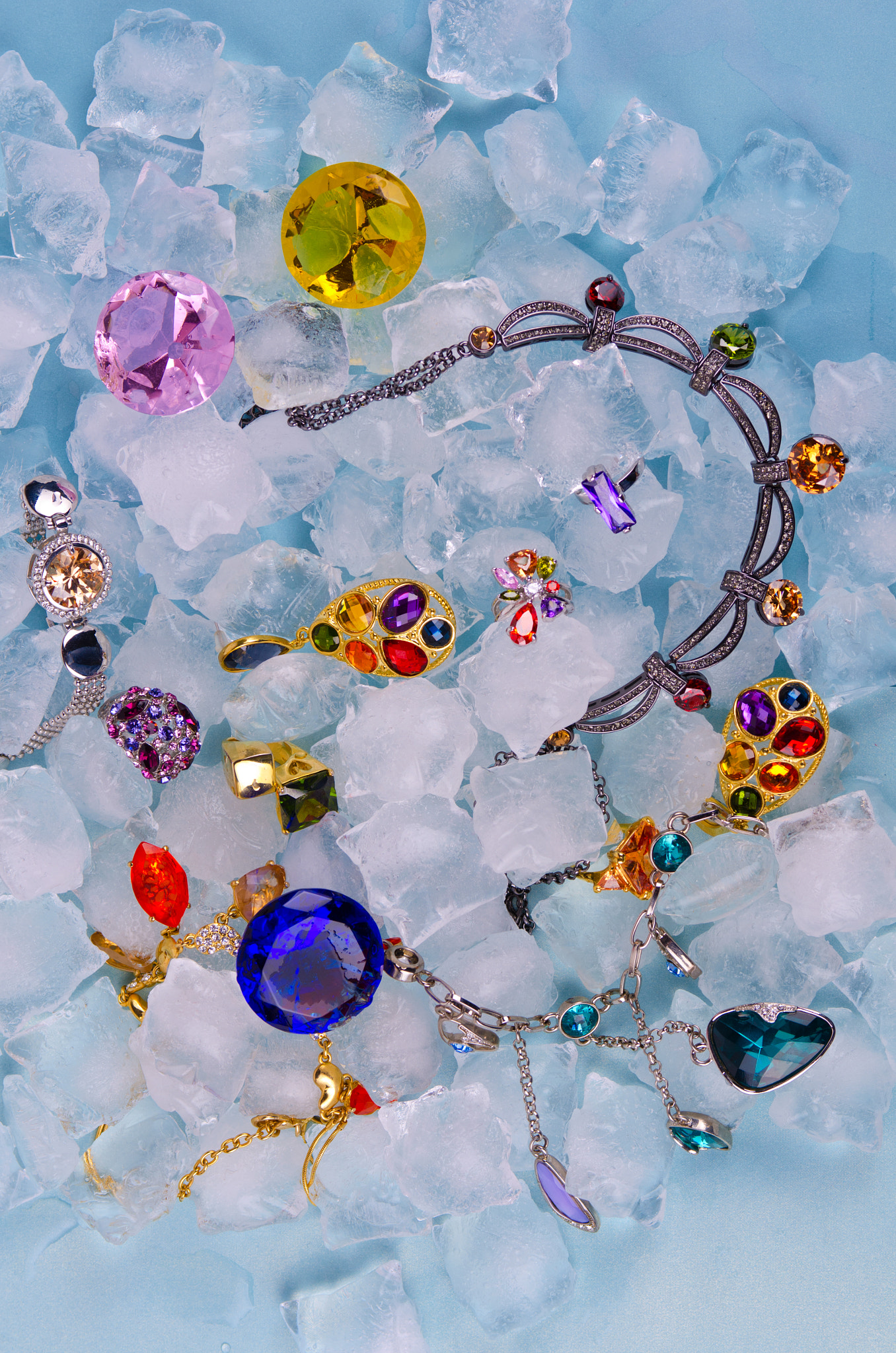 Nikon AF-S Nikkor 28-70mm F2.8 ED-IF sample photo. Jewels at ice photography