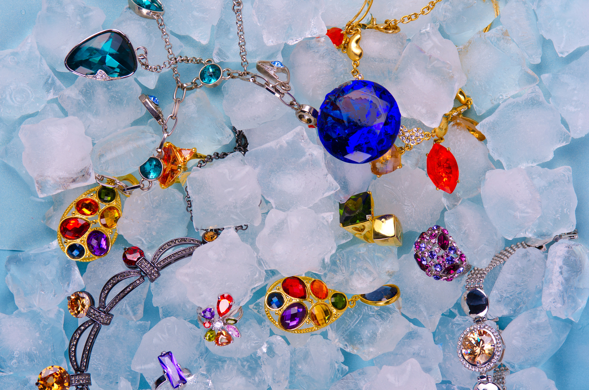 Nikon AF-S Nikkor 28-70mm F2.8 ED-IF sample photo. Jewels at ice photography
