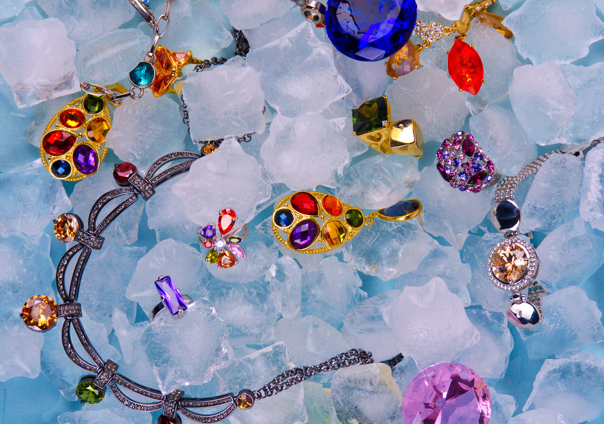 Nikon AF-S Nikkor 28-70mm F2.8 ED-IF sample photo. Jewels at ice photography