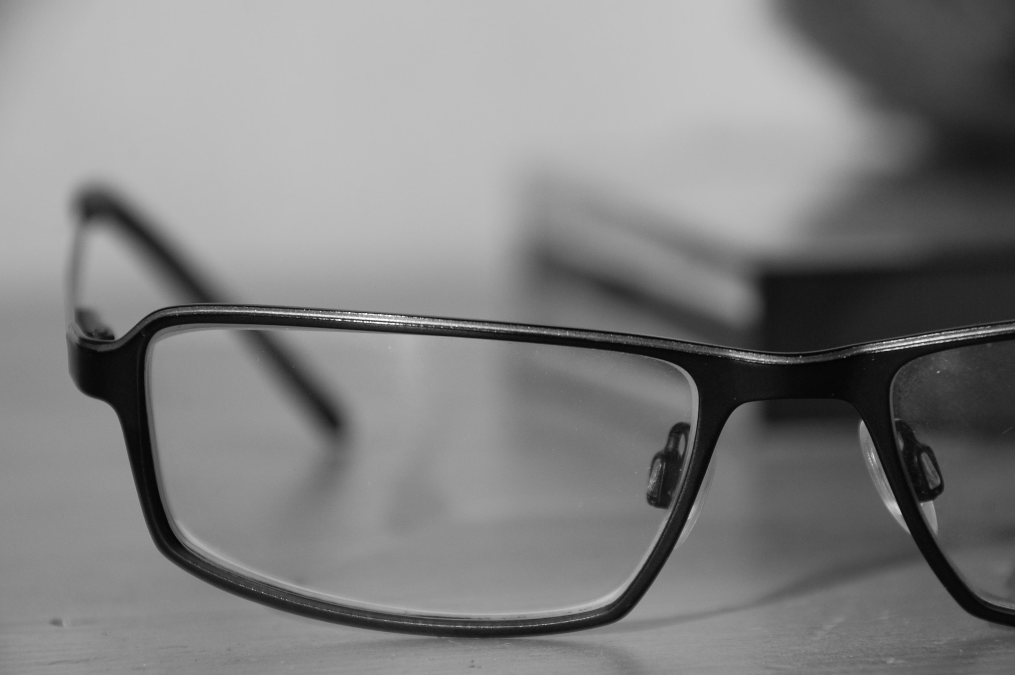 Nikon D40 sample photo. Glasses photography