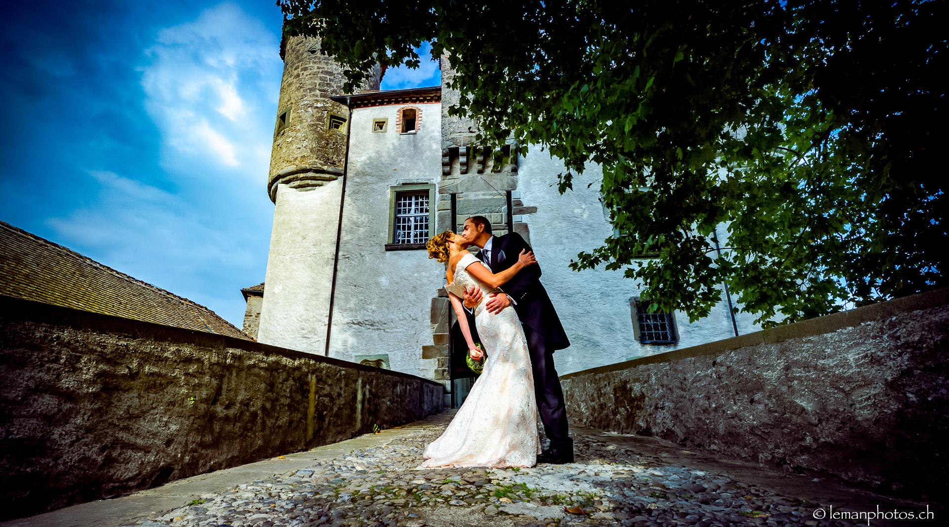 Nikon D3S sample photo. Wedding at the castle photography