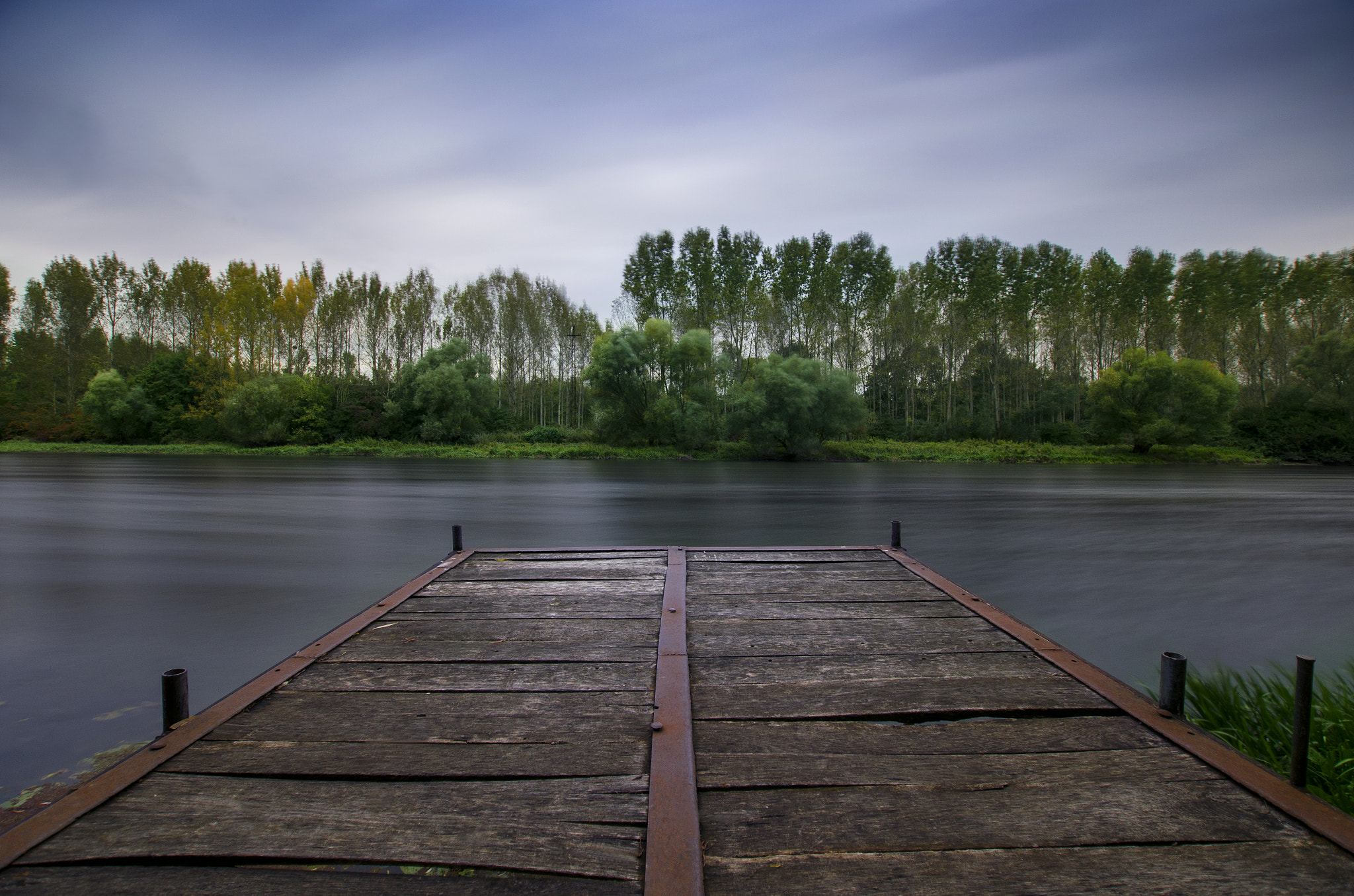 Nikon D5100 + Sigma 10-20mm F3.5 EX DC HSM sample photo. Pier on a cloudy day photography