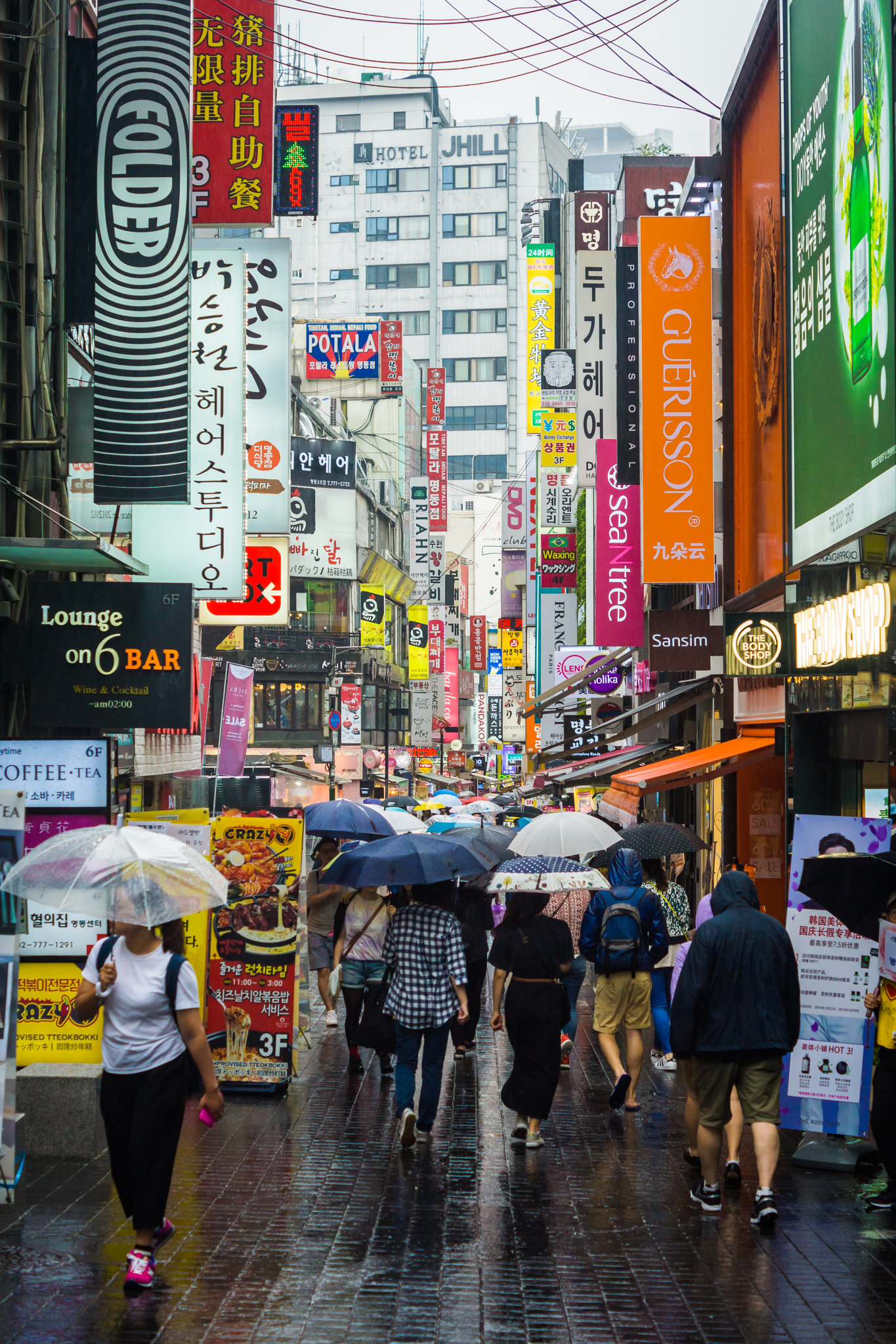 Sony SLT-A65 (SLT-A65V) sample photo. Myeong-dong photography