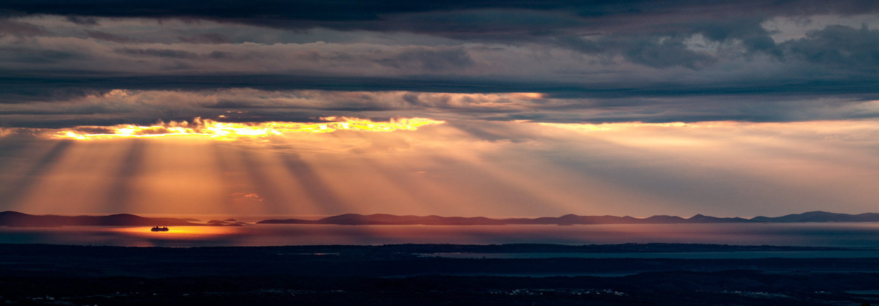 Pentax smc DA 50-200mm F4-5.6 ED WR sample photo. Dusk... photography