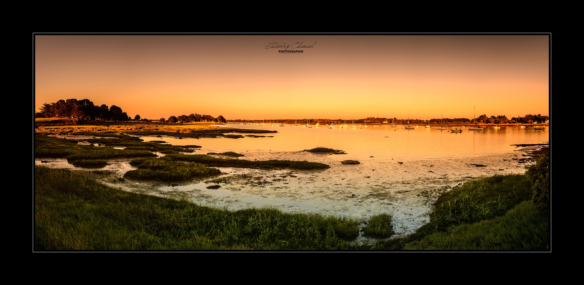 Nikon AF-S Nikkor 17-35mm F2.8D ED-IF sample photo. Golfe du morbihan photography