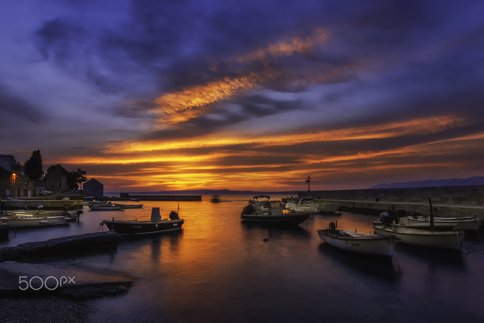 Tokina AT-X Pro 11-16mm F2.8 DX sample photo. Memories... photography