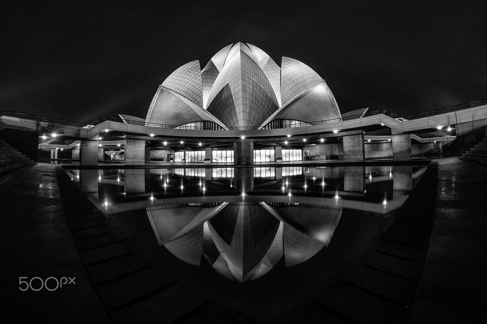 Samyang 12mm F2.8 ED AS NCS Fisheye sample photo. Spaceship photography