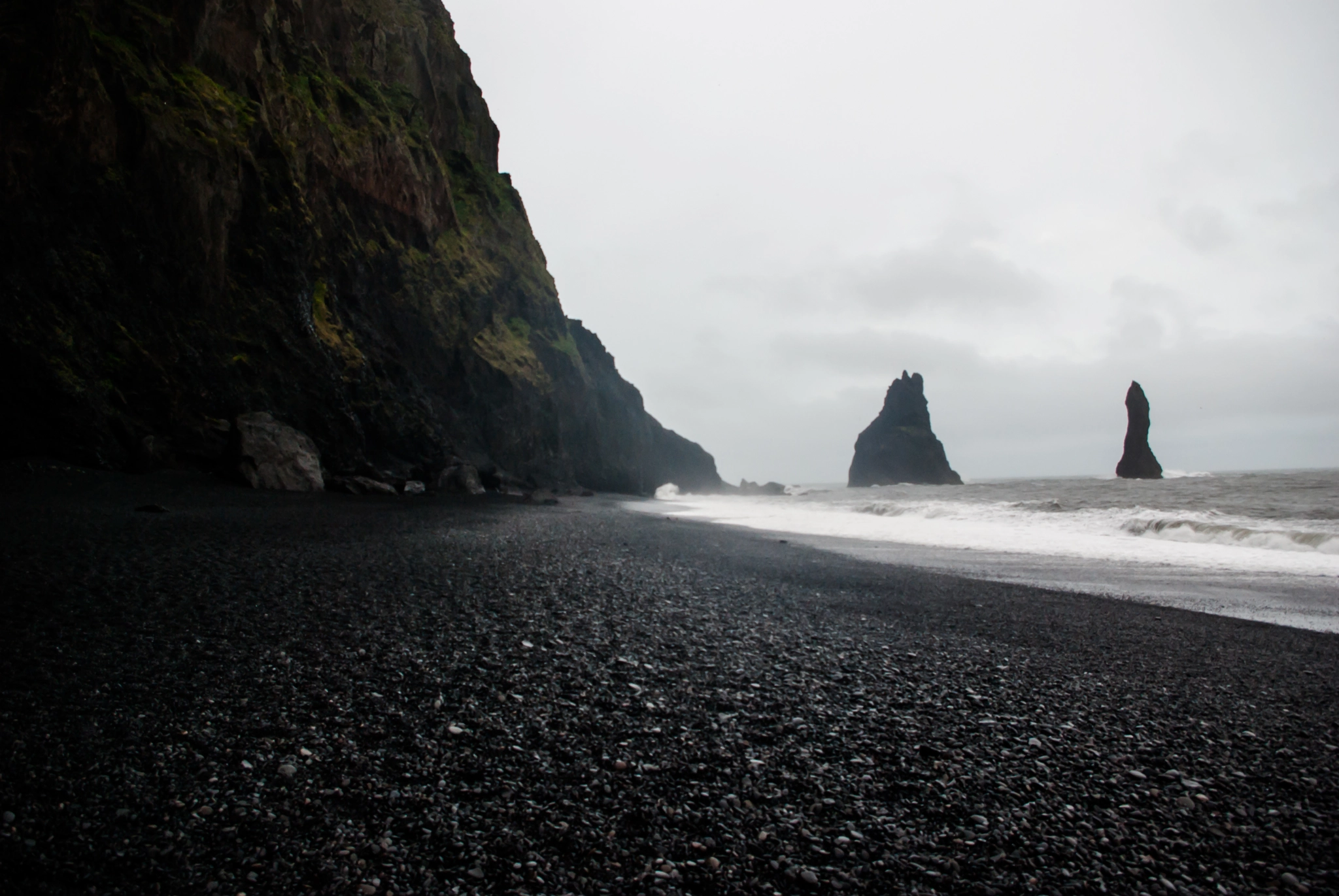 Pentax K200D sample photo. Iceland, black beach photography