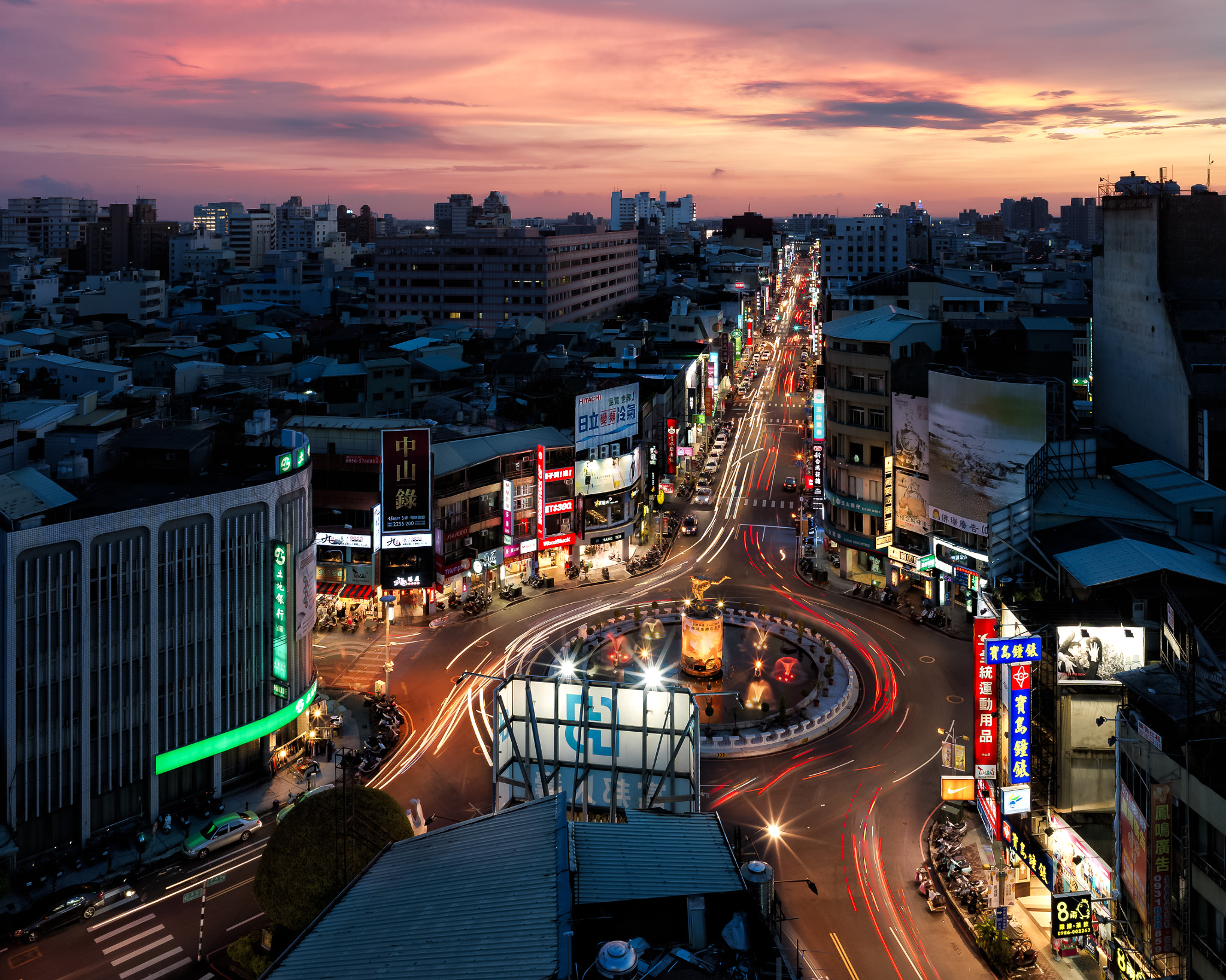 E 21mm F2.8 sample photo. Taiwan photography