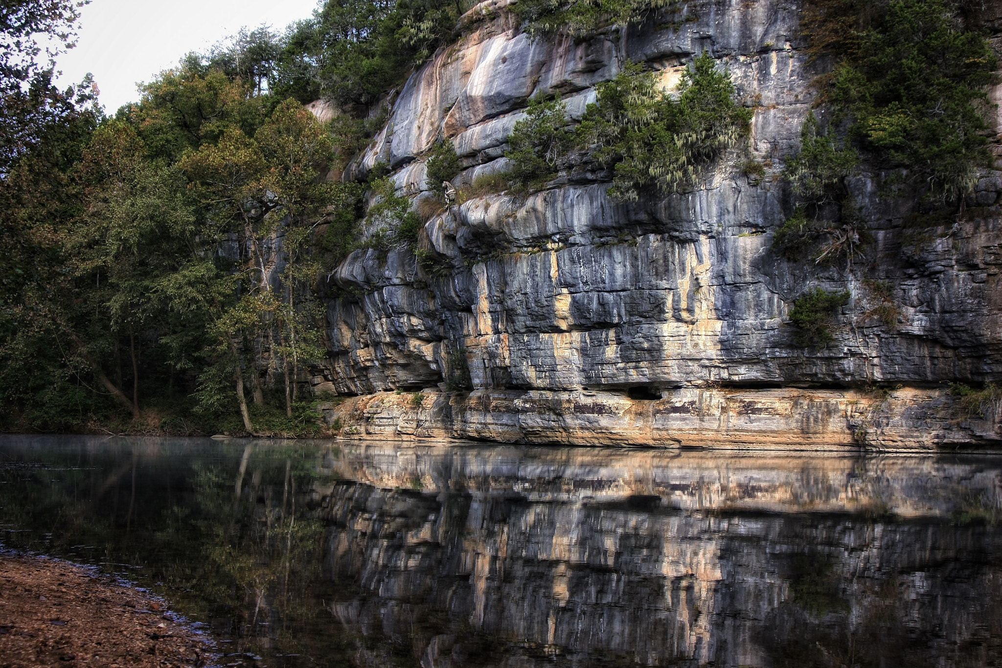 Tamron AF 28-200mm F3.8-5.6 XR Di Aspherical (IF) Macro sample photo. Bluff on the buffalo river photography