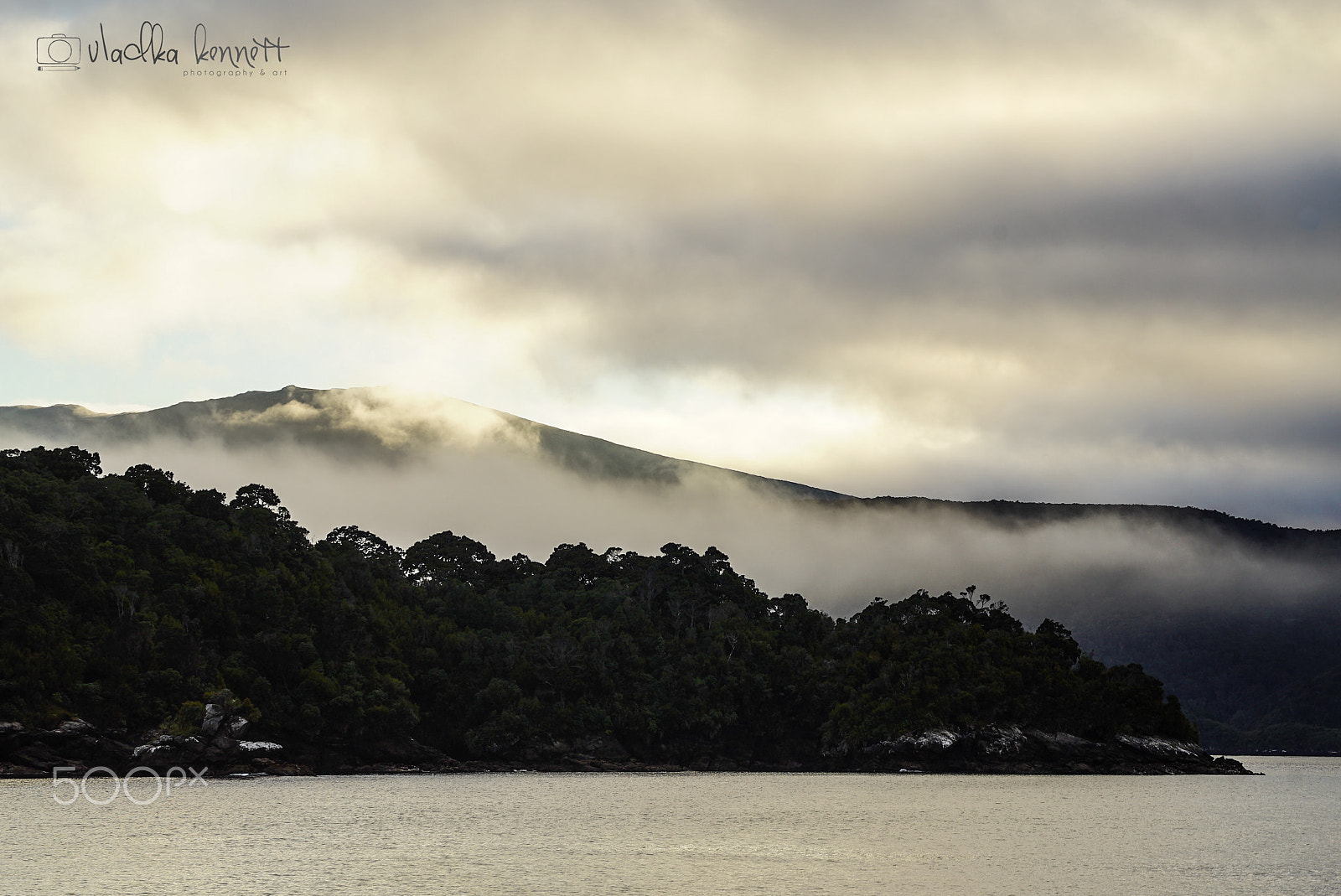 Sony a7S + Sony FE 70-200mm F4 G OSS sample photo. Stewart island discovery cruise photography