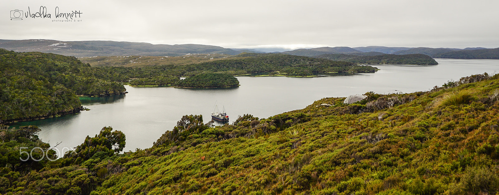 Sony a7S + Sony Vario-Tessar T* FE 16-35mm F4 ZA OSS sample photo. Stewart island discovery cruise photography