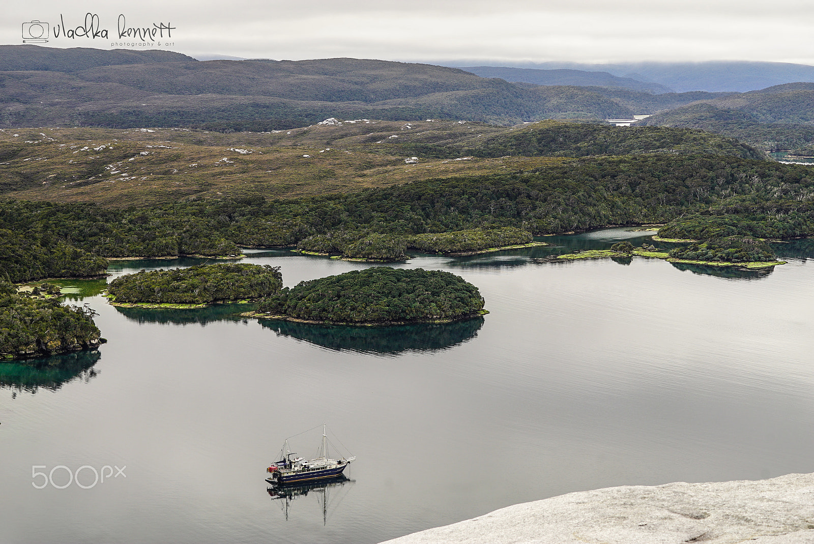Sony a7S + Sony FE 70-200mm F4 G OSS sample photo. Stewart island discovery cruise photography