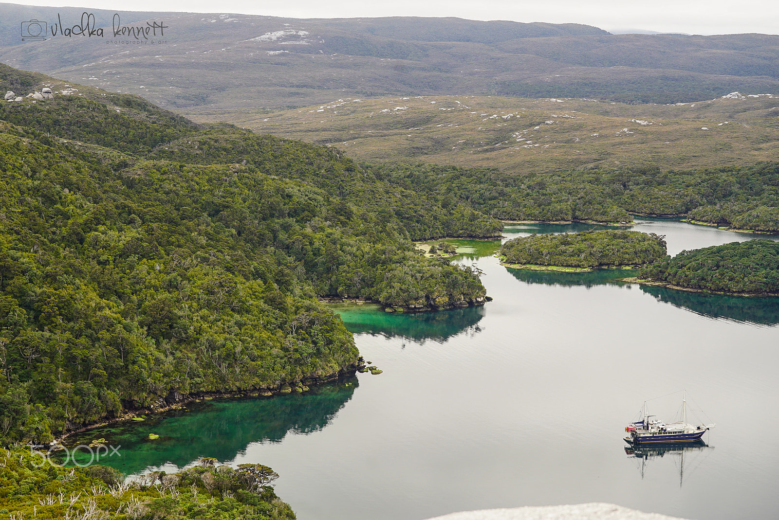 Sony a7S + Sony FE 70-200mm F4 G OSS sample photo. Stewart island discovery cruise photography