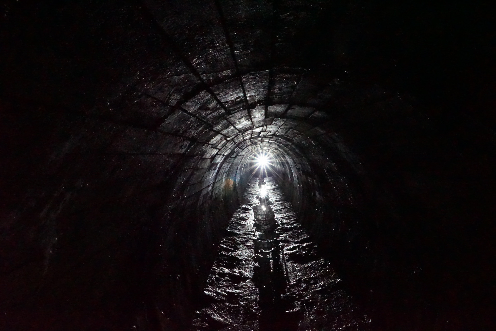 Sony DT 16-105mm F3.5-5.6 sample photo. Light at the end of the tunnel photography