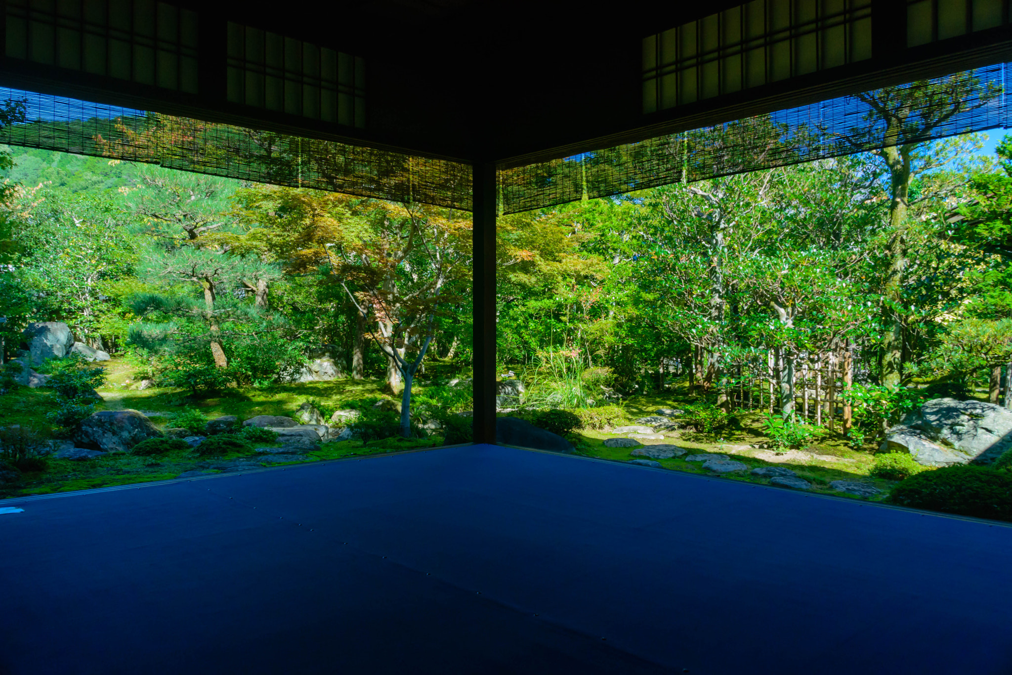 Sigma 18-200mm F3.5-6.3 II DC OS HSM sample photo. 社家の庭 photography