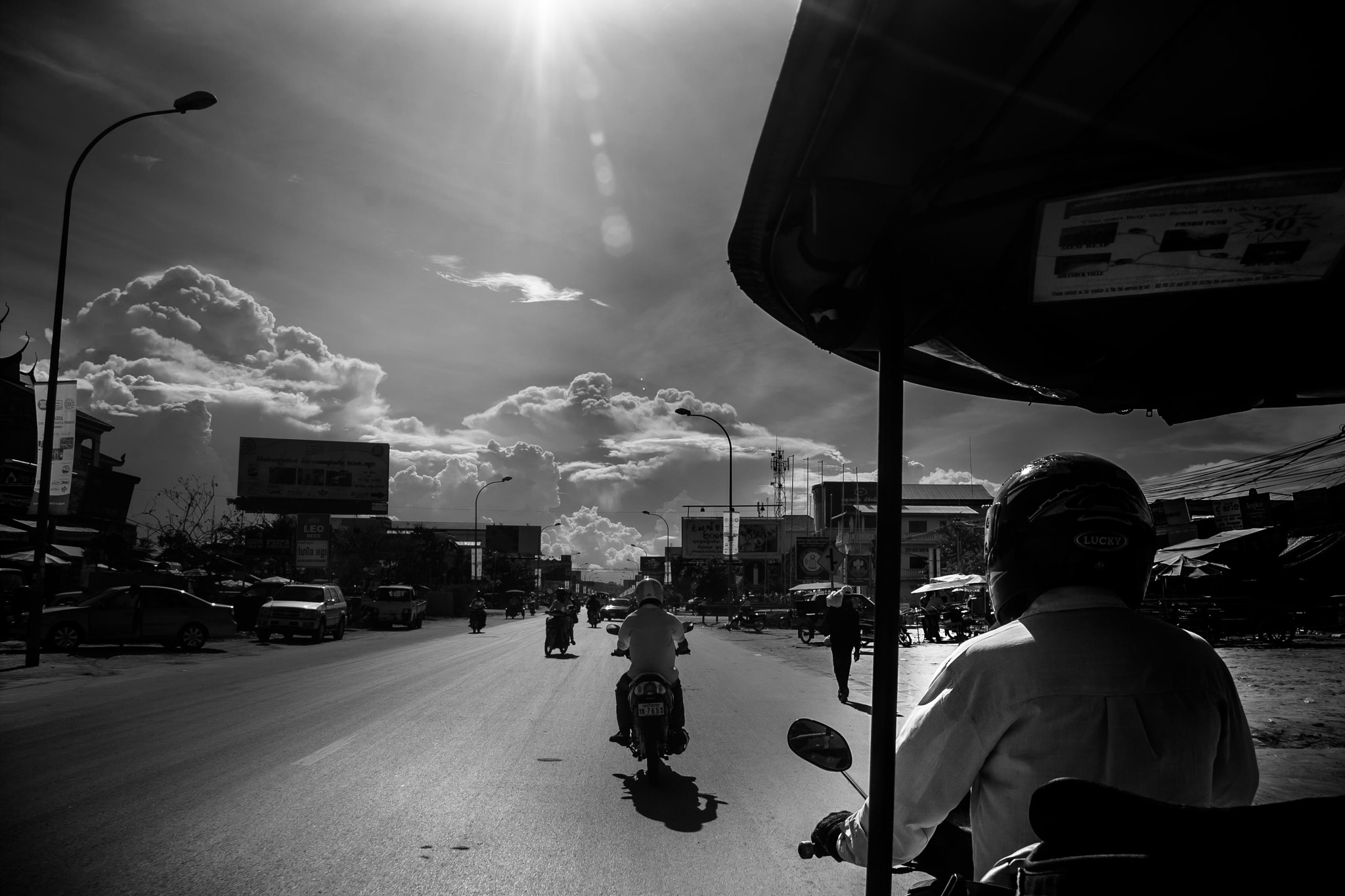 Sigma 17-70mm F2.8-4 DC Macro OS HSM sample photo. Cambodia photography