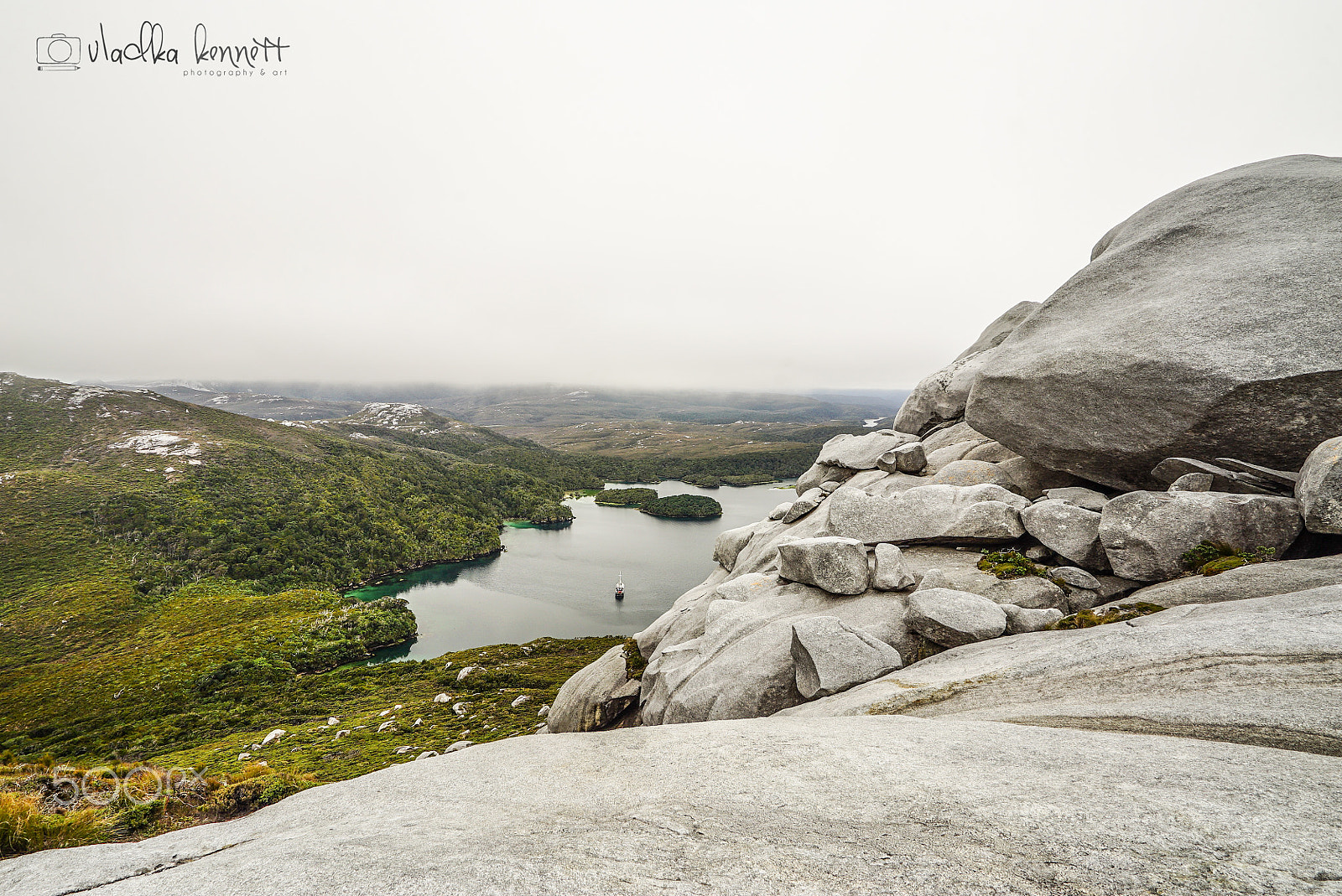 Sony a7S + Sony Vario-Tessar T* FE 16-35mm F4 ZA OSS sample photo. Stewart island discovery cruise photography