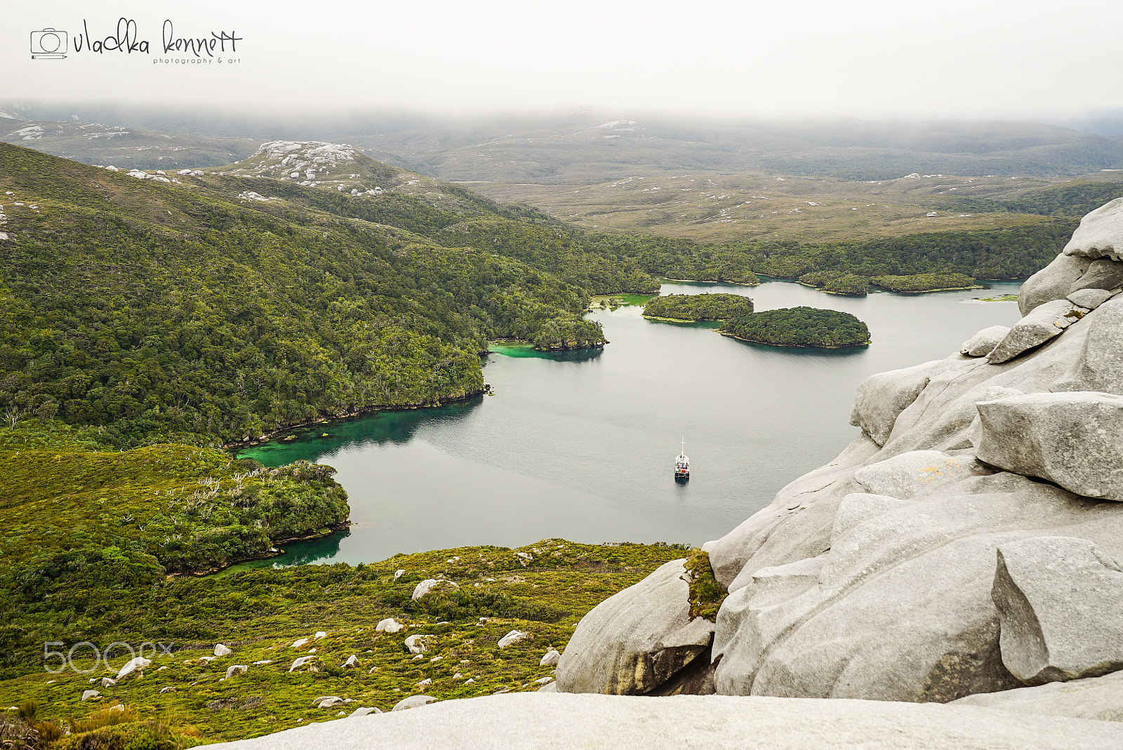 Sony a7S + Sony Vario-Tessar T* FE 16-35mm F4 ZA OSS sample photo. Stewart island discovery cruise photography