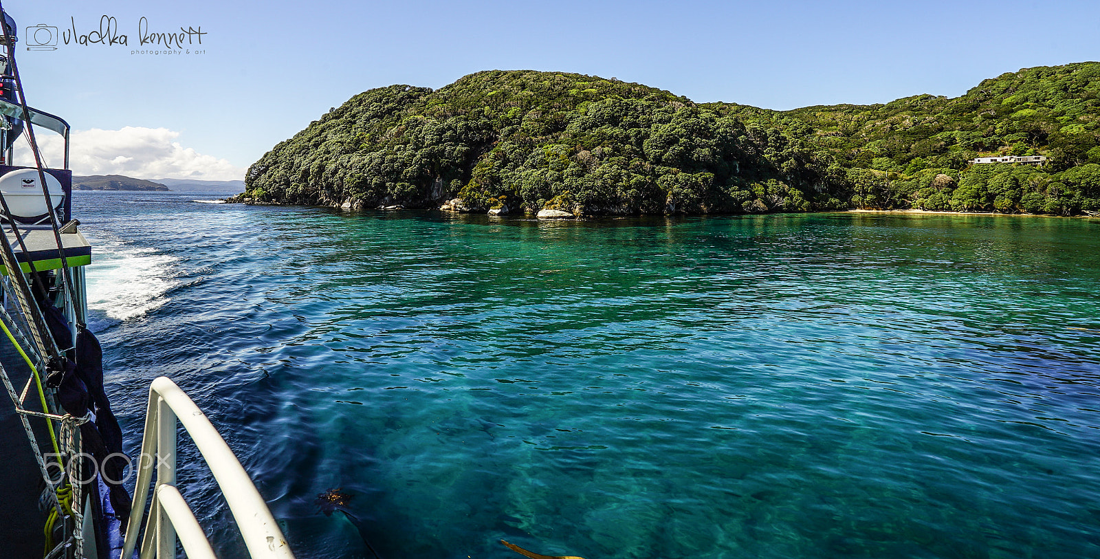 Sony a7S + Sony Vario-Tessar T* FE 16-35mm F4 ZA OSS sample photo. Stewart island discovery cruise photography