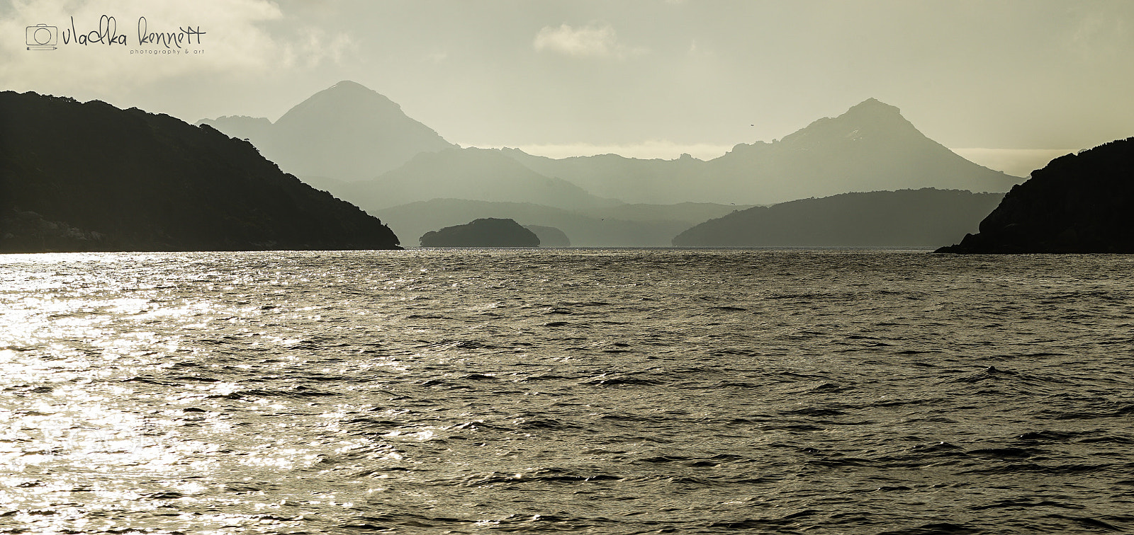 Sony a7S + Sony FE 70-200mm F4 G OSS sample photo. Stewart island discovery cruise photography