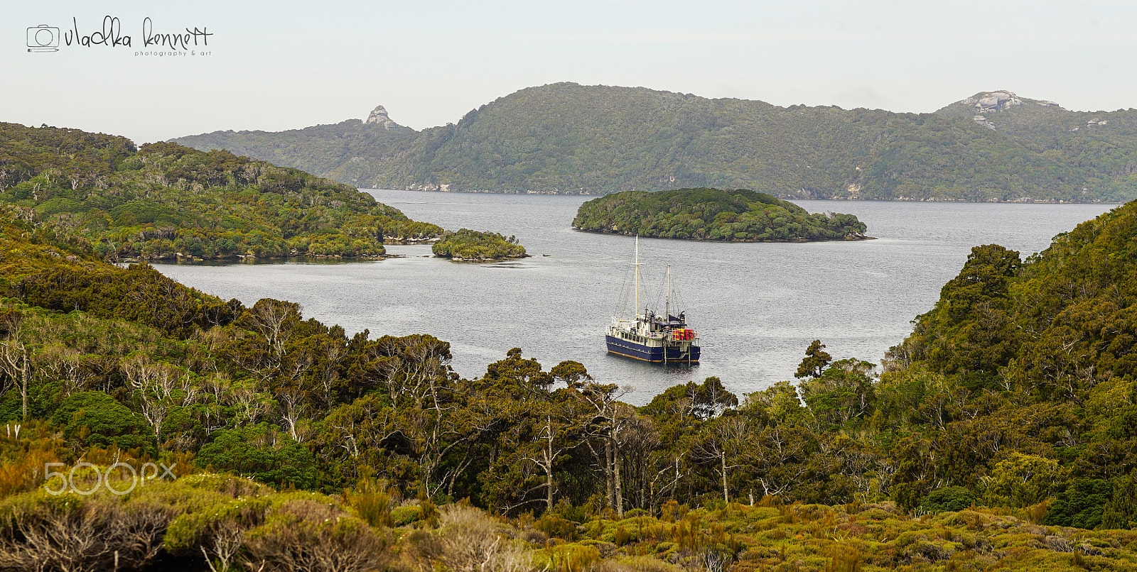 Sony a7S + Sony FE 70-200mm F4 G OSS sample photo. Stewart island discovery cruise photography