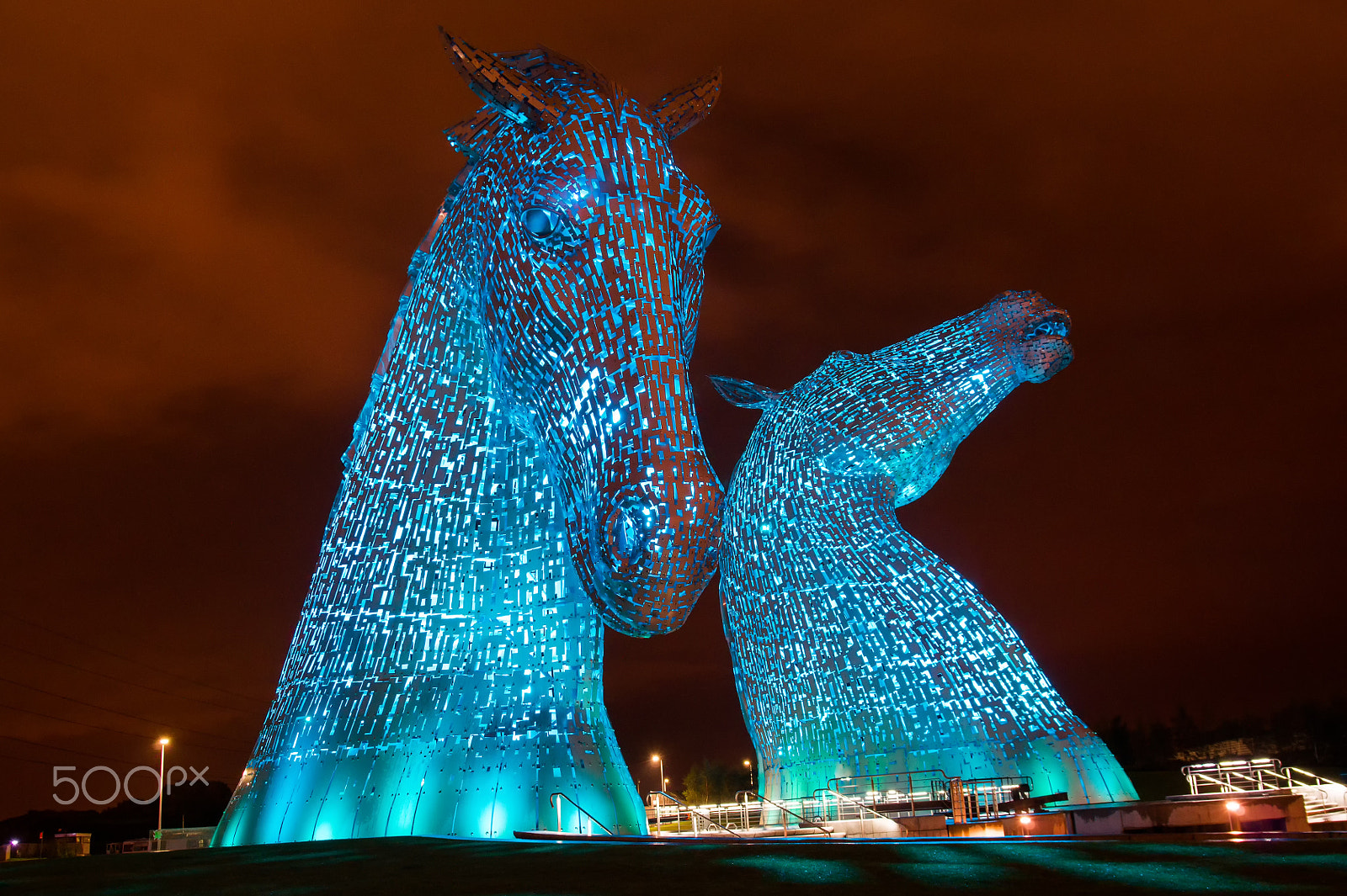 Sony Alpha DSLR-A550 + Sigma 17-70mm F2.8-4.5 (D) sample photo. Kelpies photography