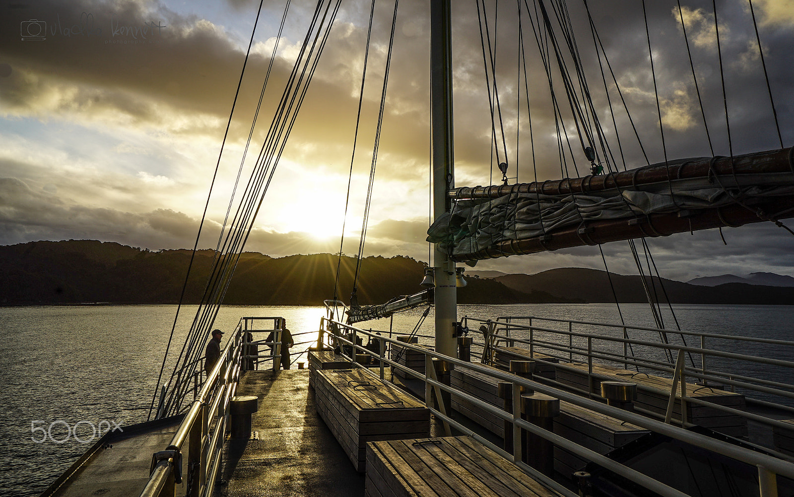 Sony a7S + Sony Vario-Tessar T* FE 16-35mm F4 ZA OSS sample photo. Stewart island discovery cruise photography